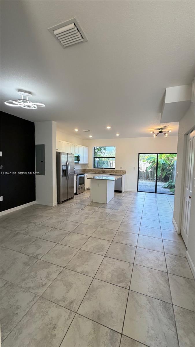 COCO PALM VILLAS - Residential