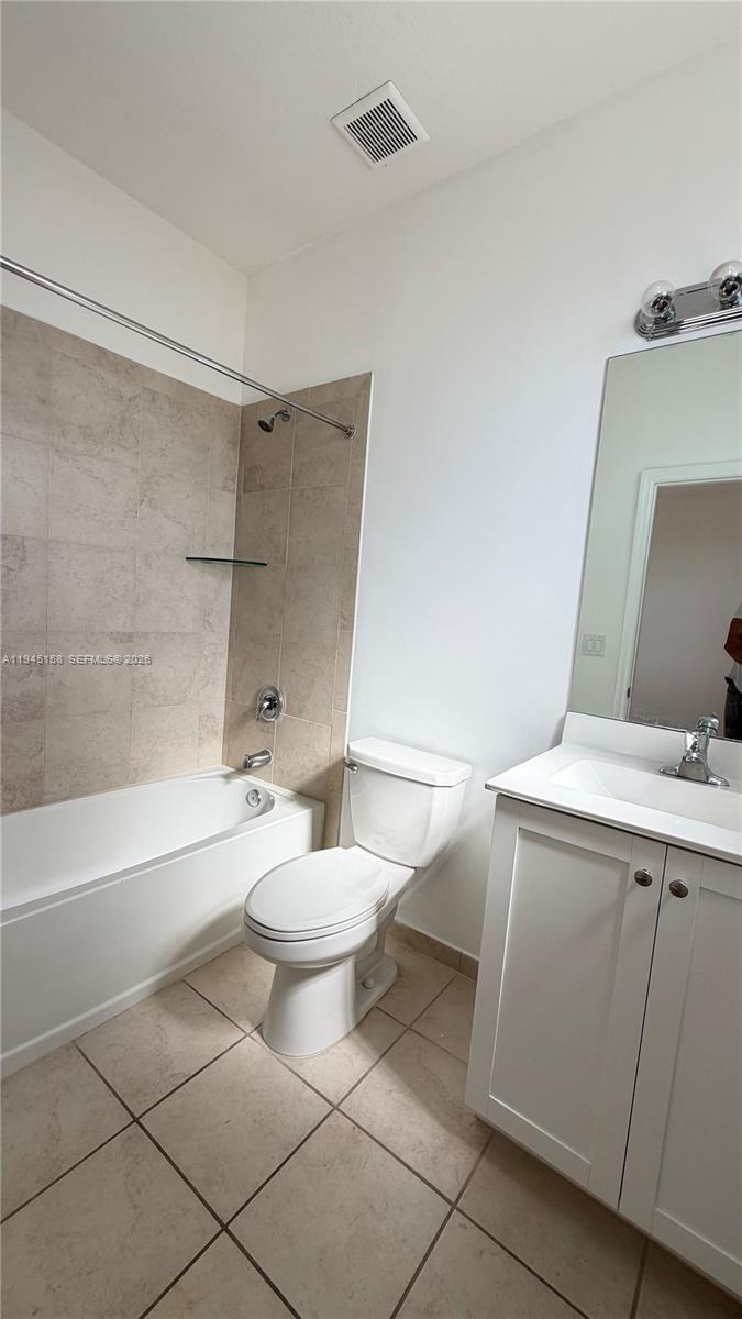 COCO PALM VILLAS - Residential