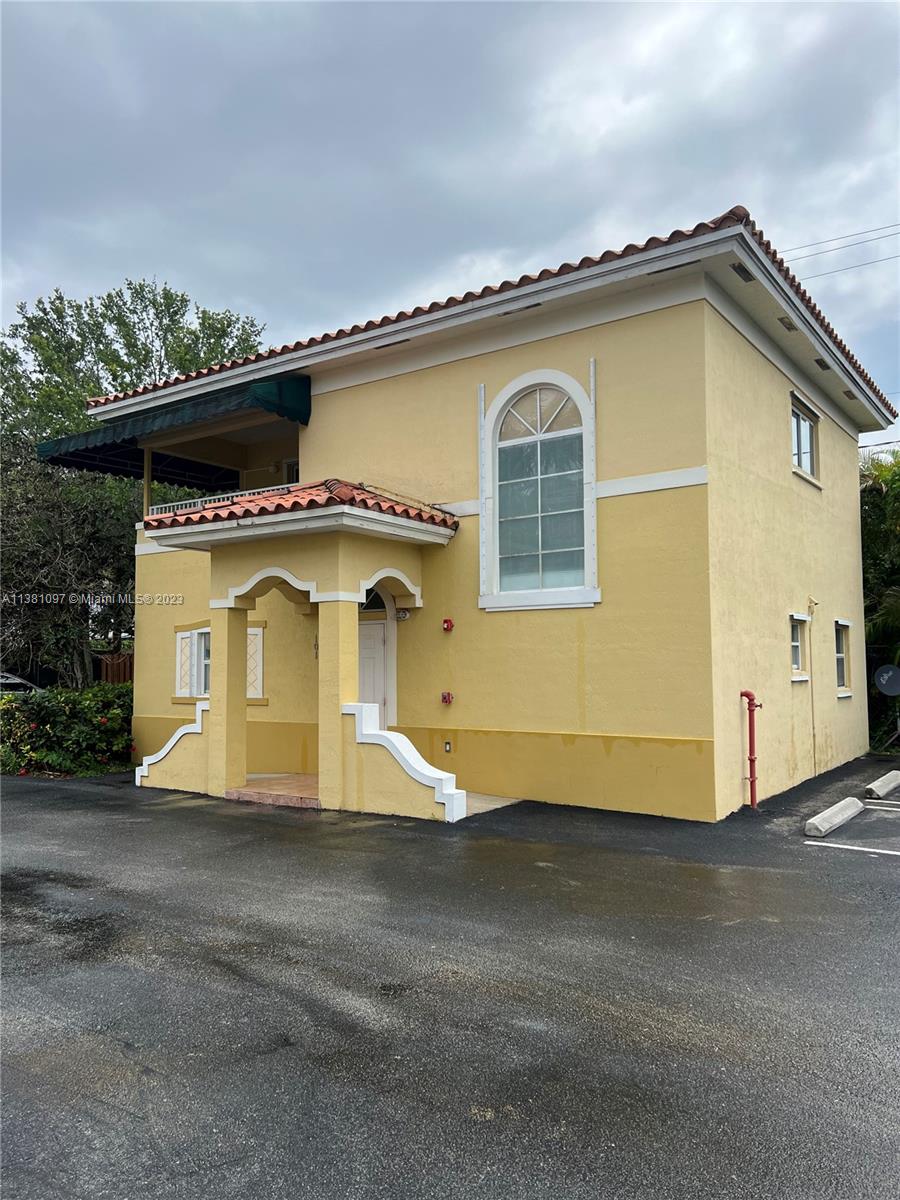 SUB OF PB 1-4 - Residential Lease