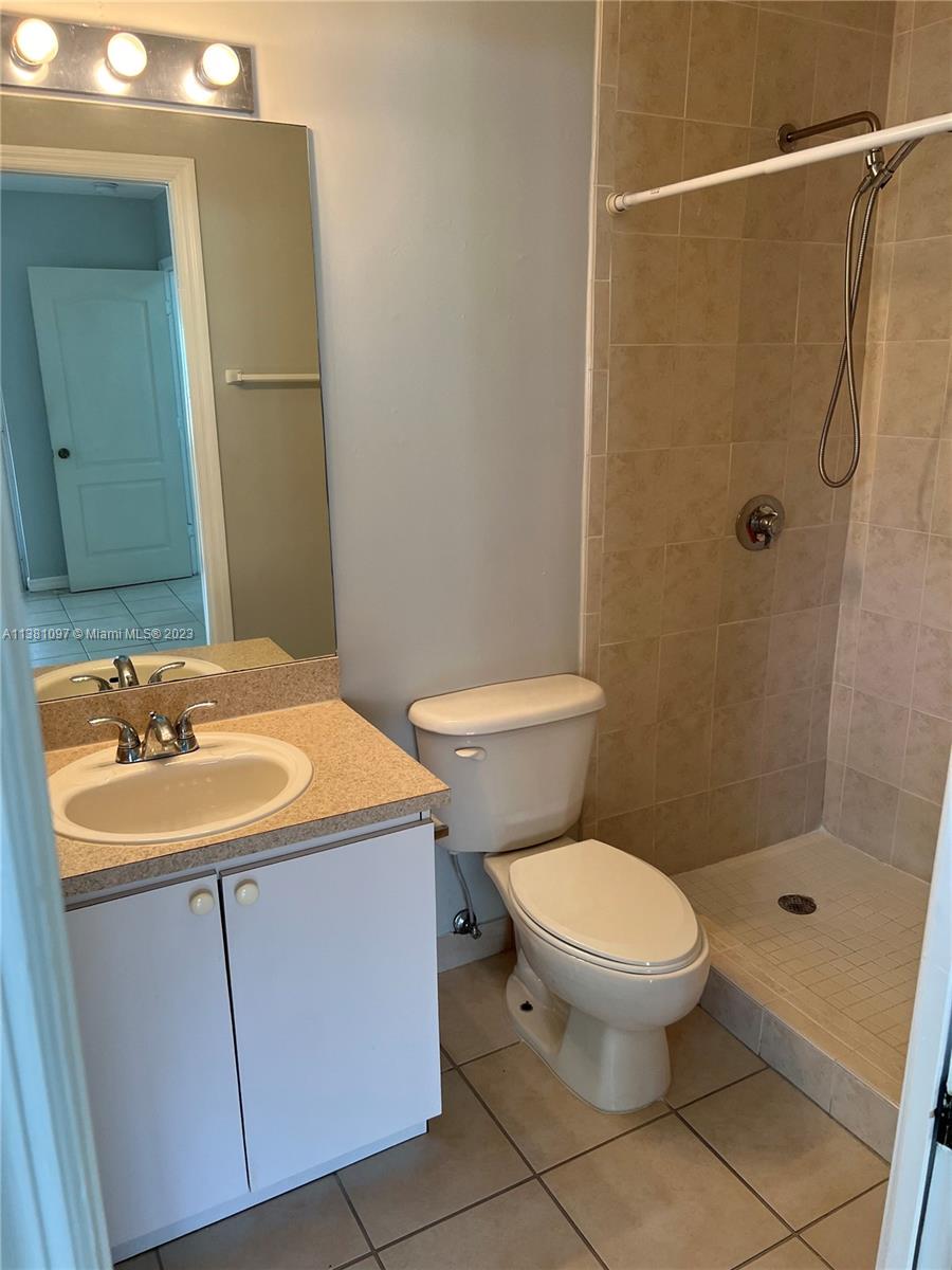 SUB OF PB 1-4 - Residential Lease