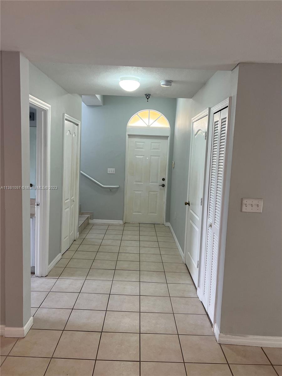 SUB OF PB 1-4 - Residential Lease