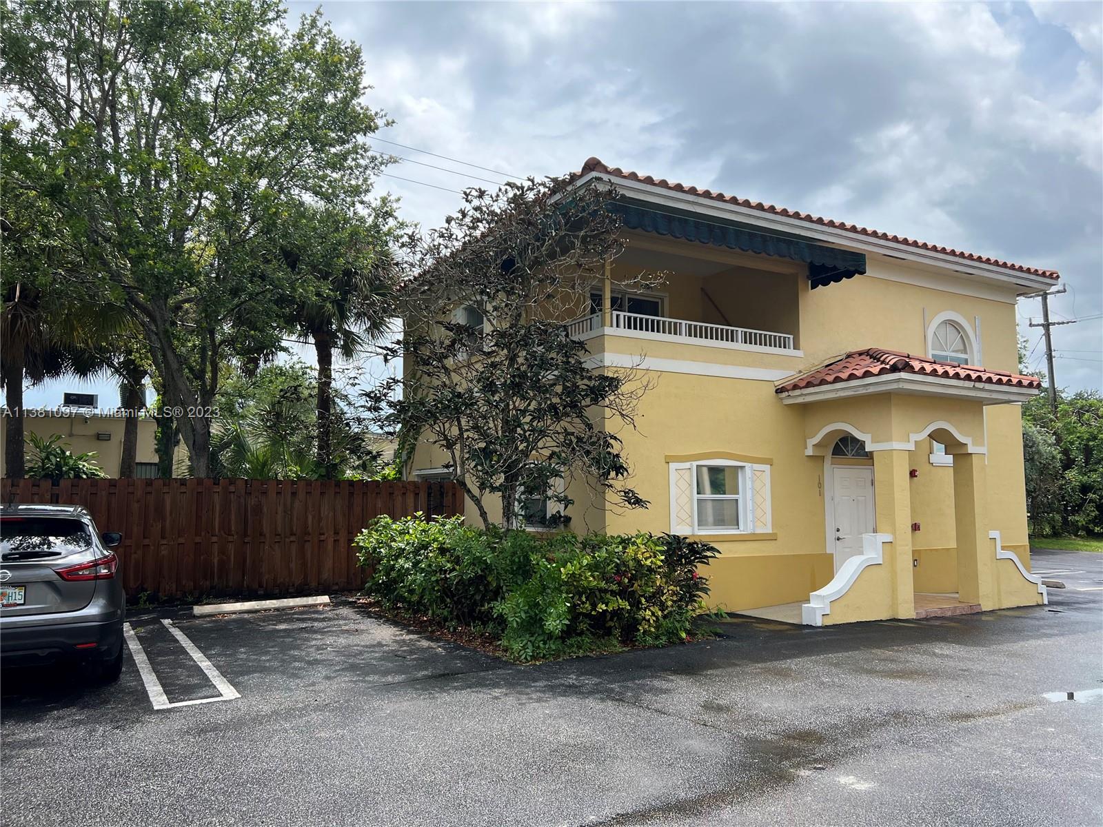 SUB OF PB 1-4 - Residential Lease