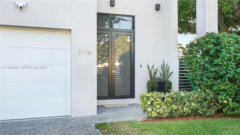 3116 Carter St Miami FL 33133