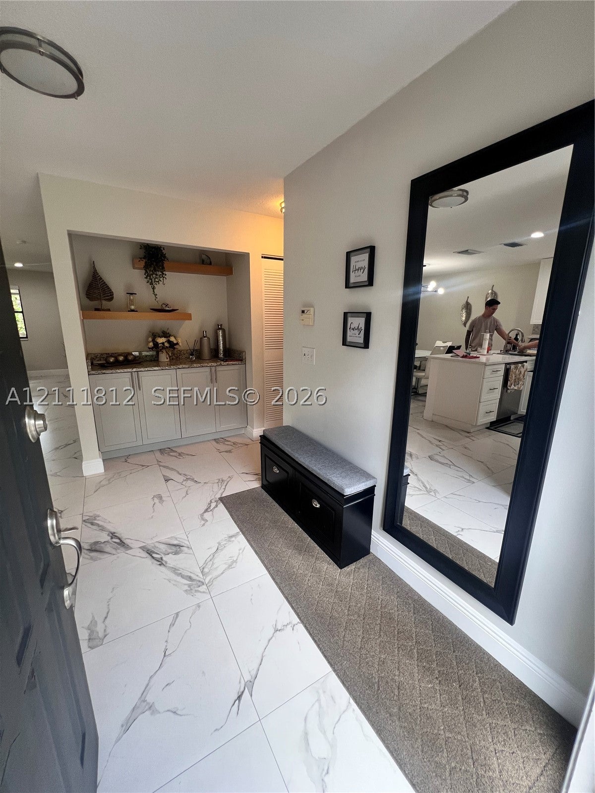 350 Quincy Ct