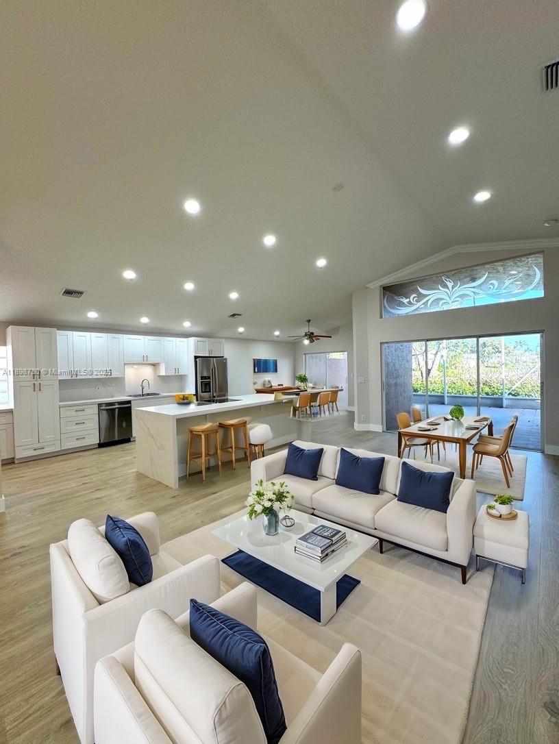 TUSCANY PAR A/B - Residential