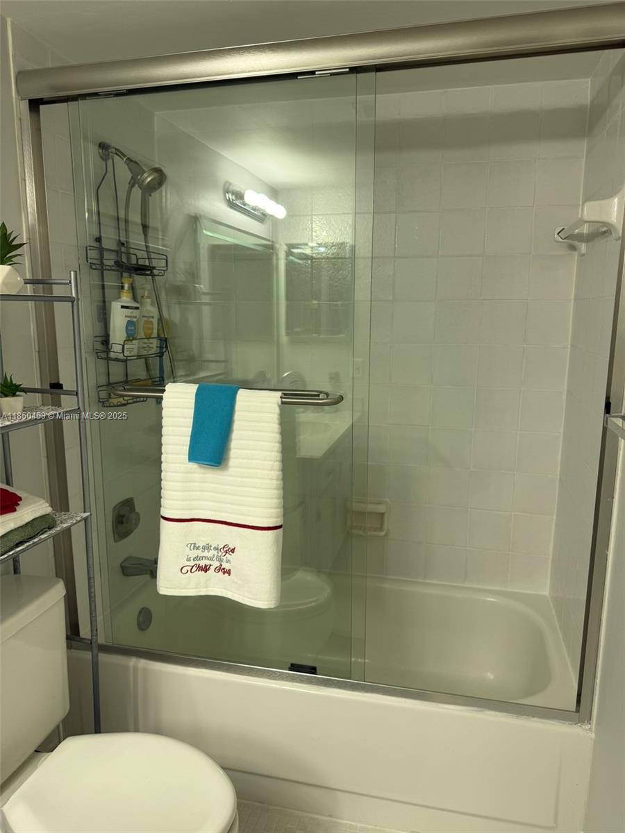 LAS VISTAS C IN INVERRARY - Residential