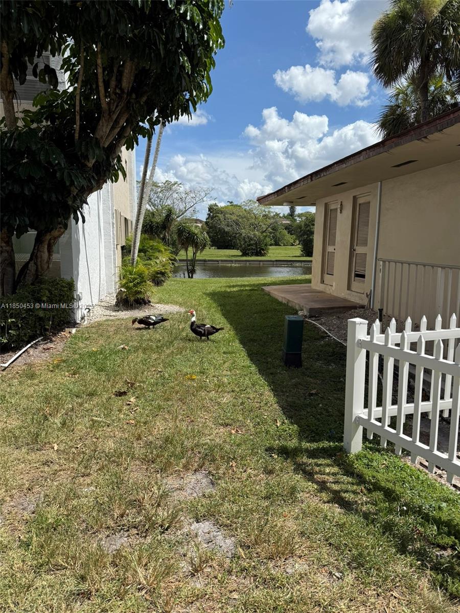 LAS VISTAS C IN INVERRARY - Residential