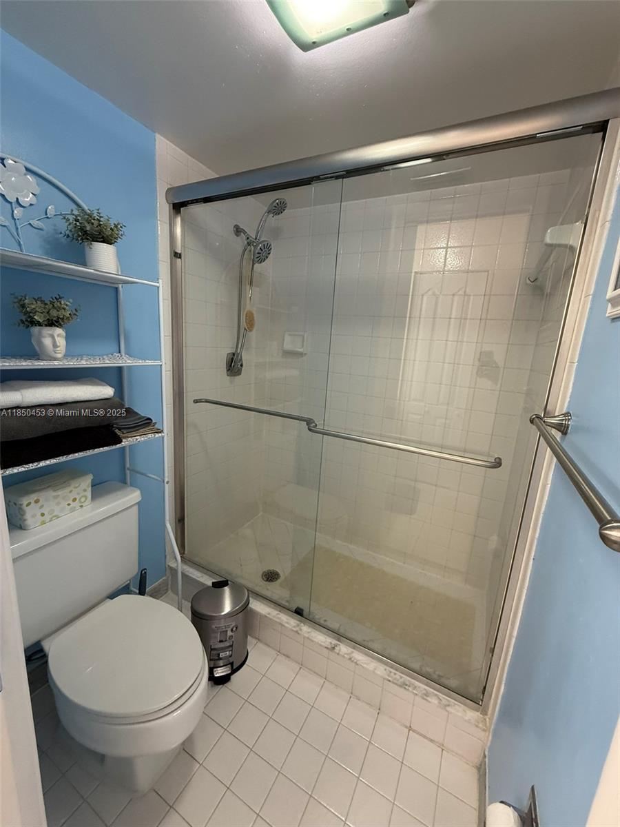 LAS VISTAS C IN INVERRARY - Residential