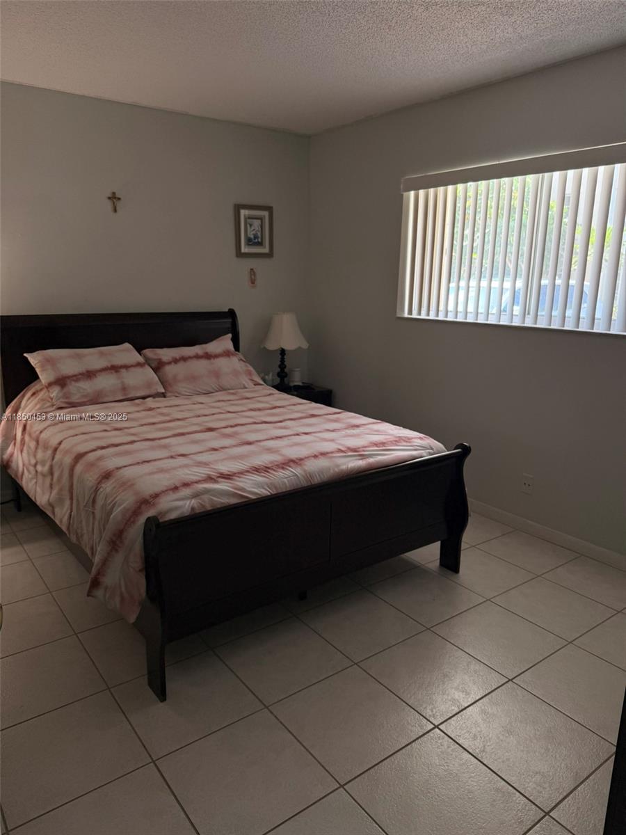 LAS VISTAS C IN INVERRARY - Residential