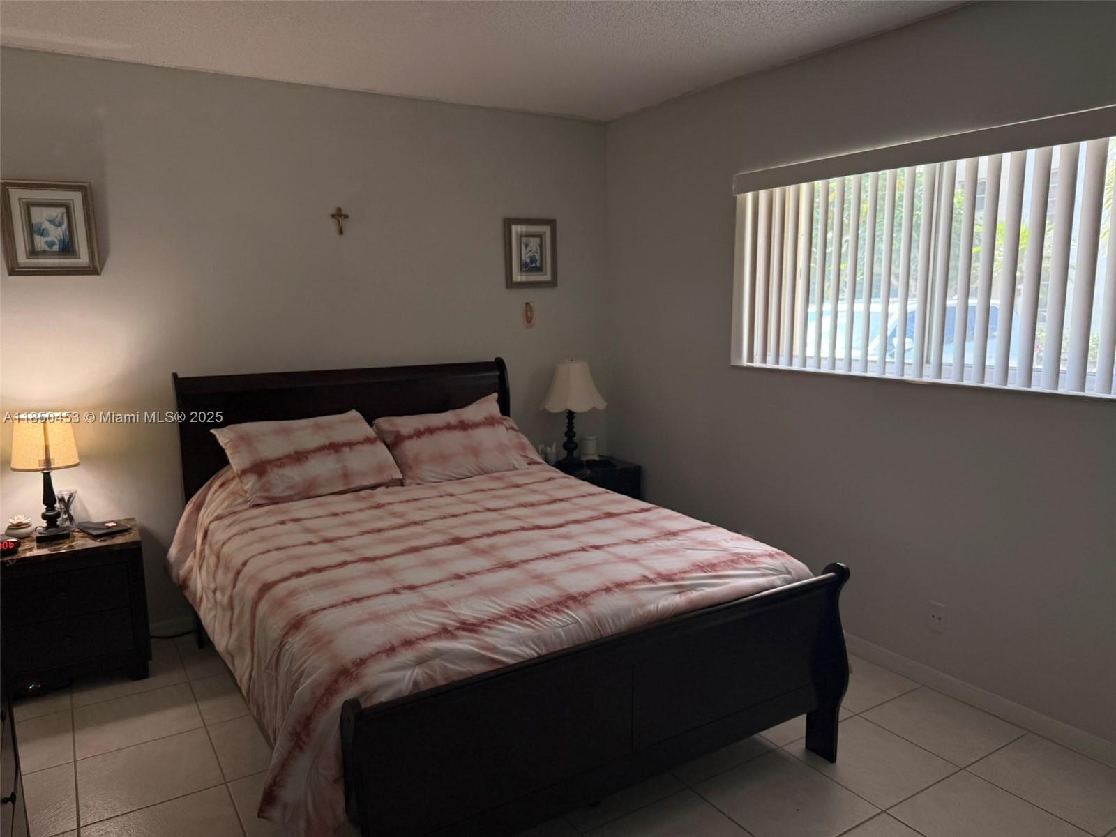 LAS VISTAS C IN INVERRARY - Residential