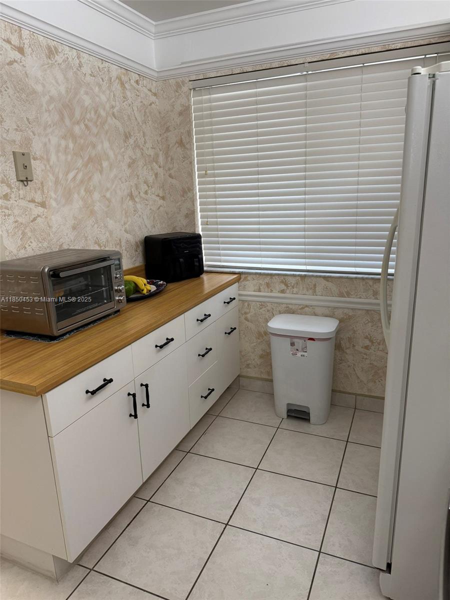 LAS VISTAS C IN INVERRARY - Residential