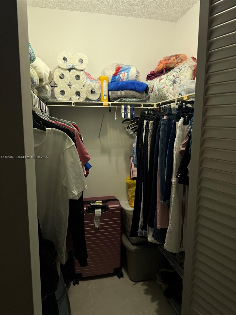 LAS VISTAS C IN INVERRARY - Residential