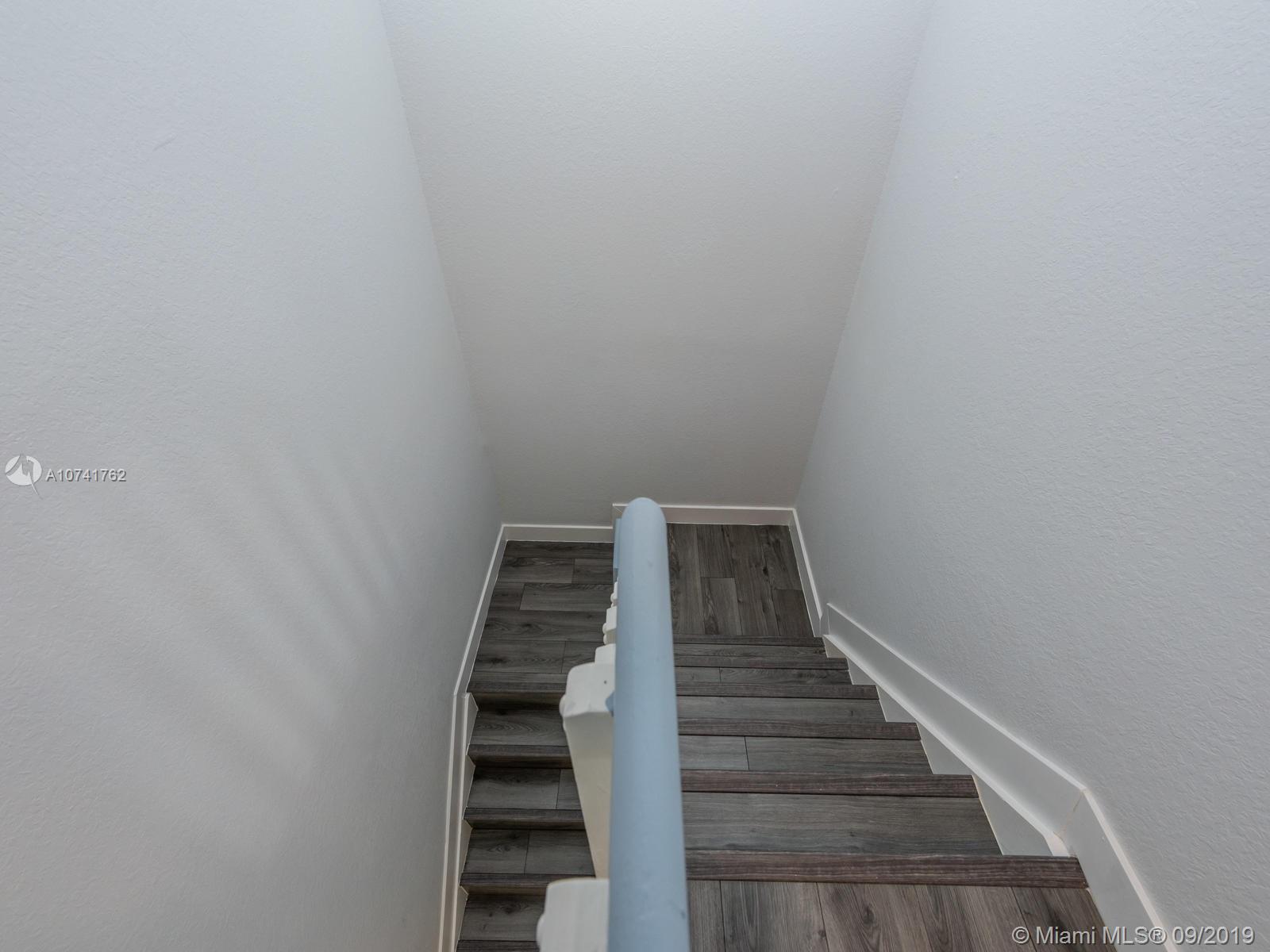 TUSCANY VILLAS WEST - Residential