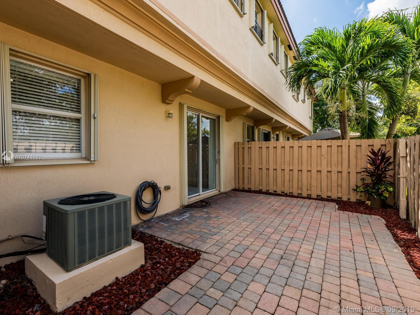 TUSCANY VILLAS WEST - Residential