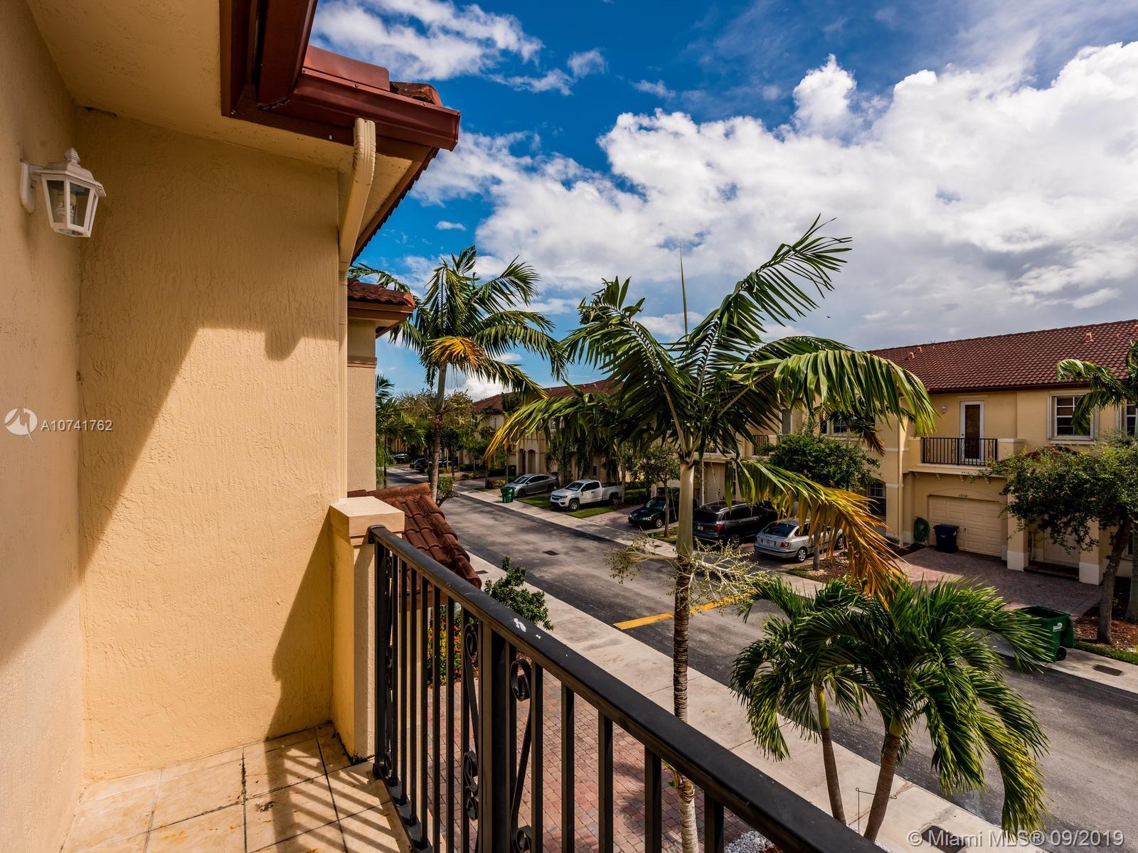 TUSCANY VILLAS WEST - Residential