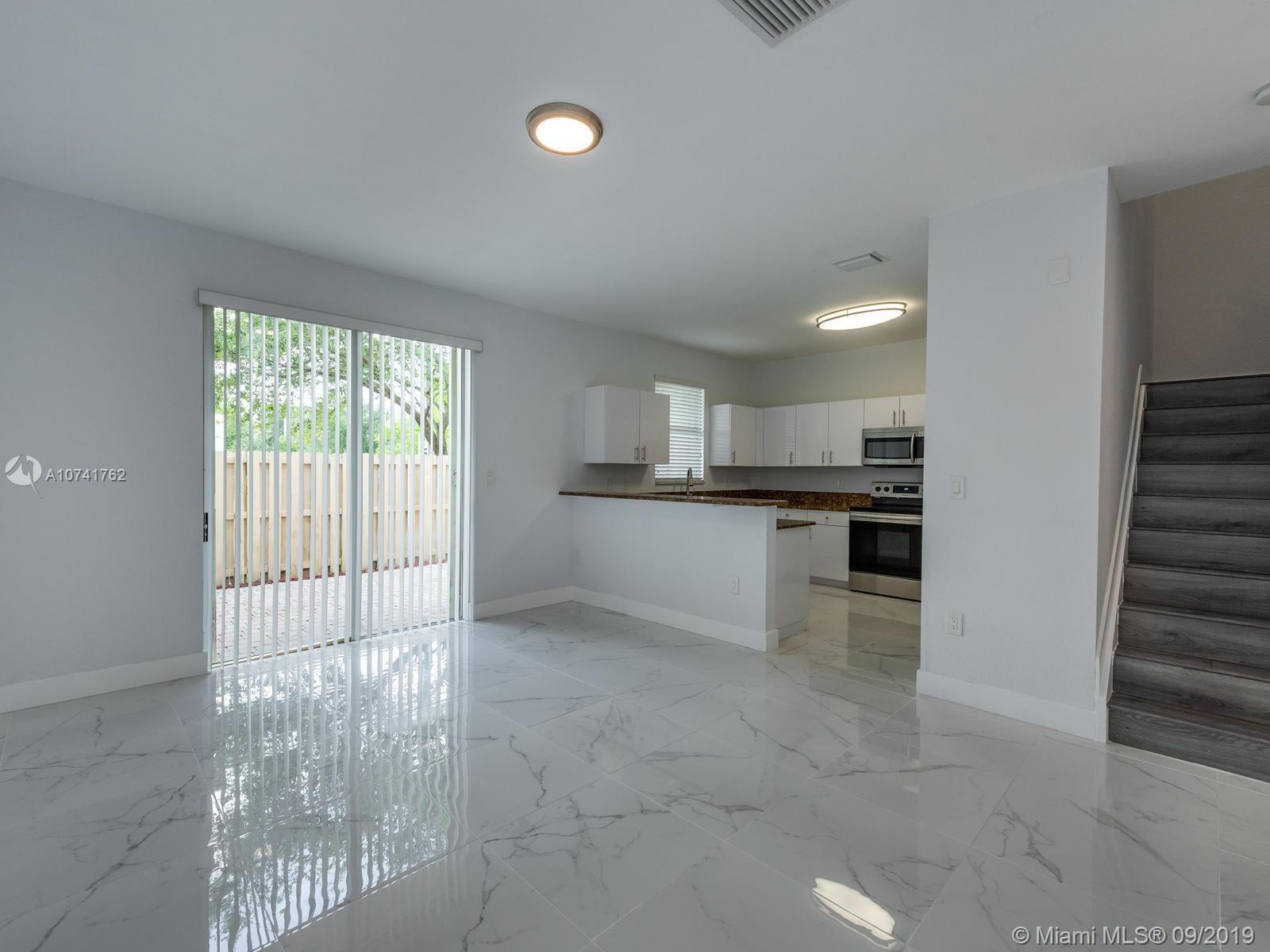 TUSCANY VILLAS WEST - Residential