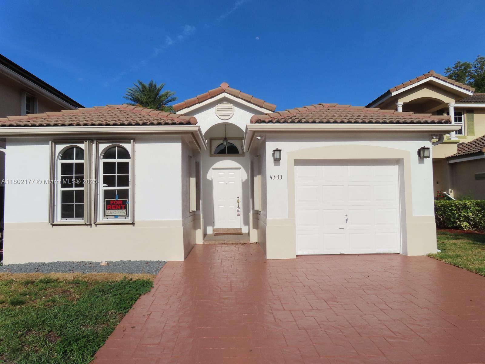 Rental Property at 4333 Nw 113th Pl, Doral, Miami-Dade County, Florida - Bedrooms: 3 
Bathrooms: 2  - $4,250 MO.
