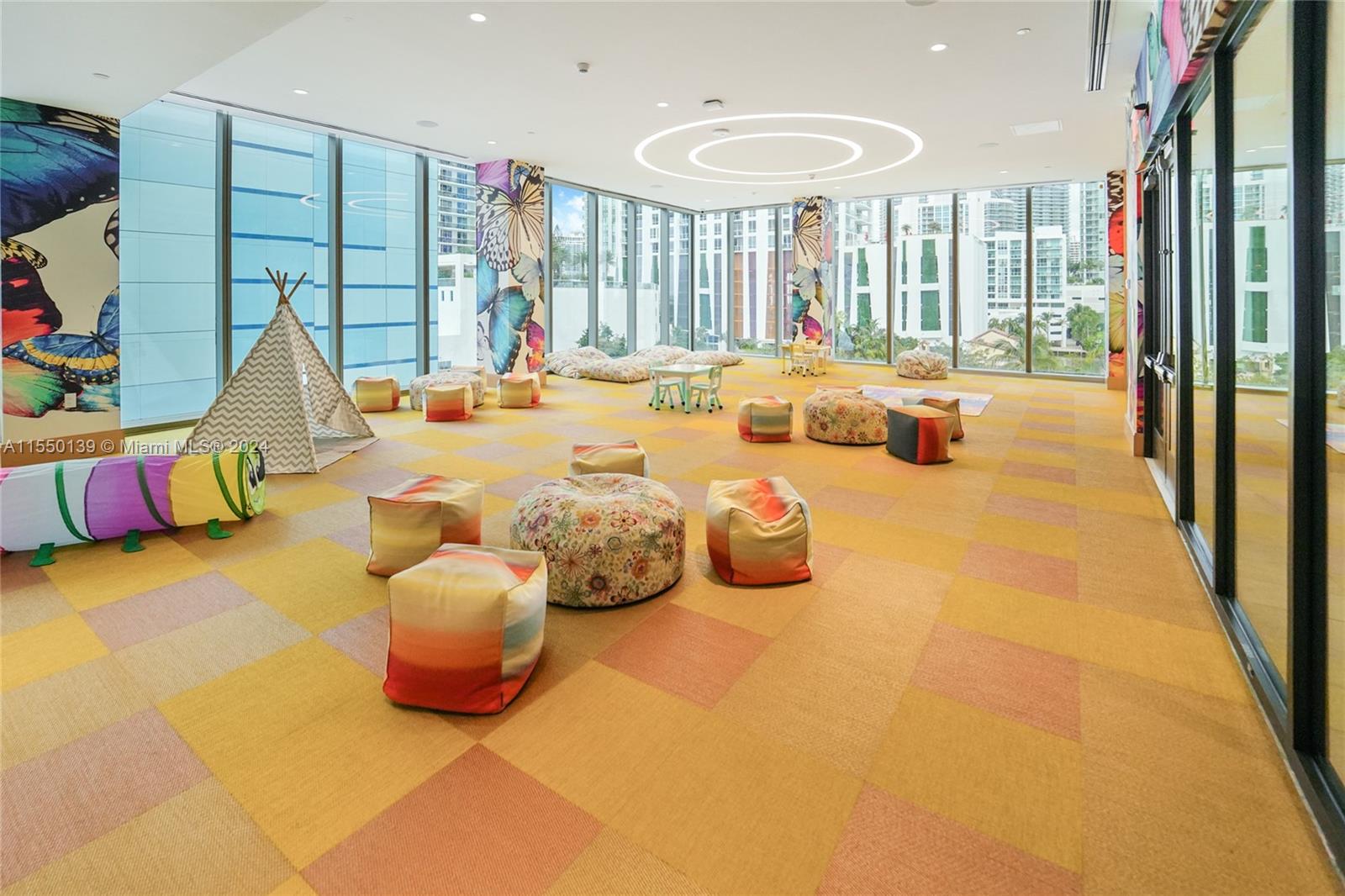 700 EDGEWATER CONDO - Residential Lease