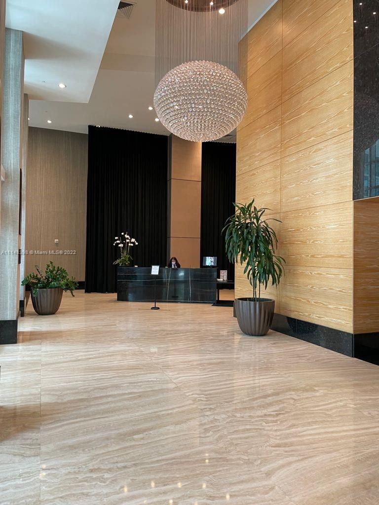 THE PLAZA 851 BRICKELL CO - Residential