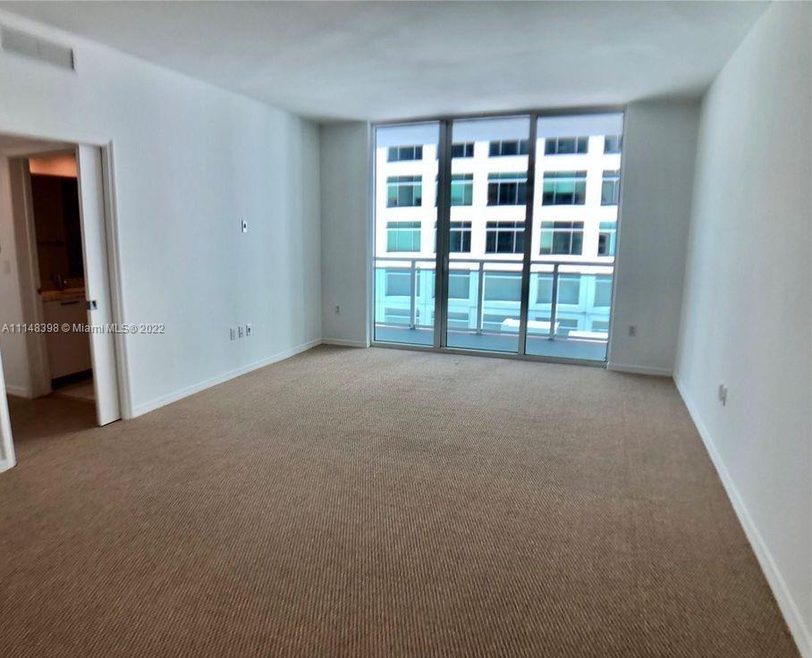 THE PLAZA 851 BRICKELL CO - Residential