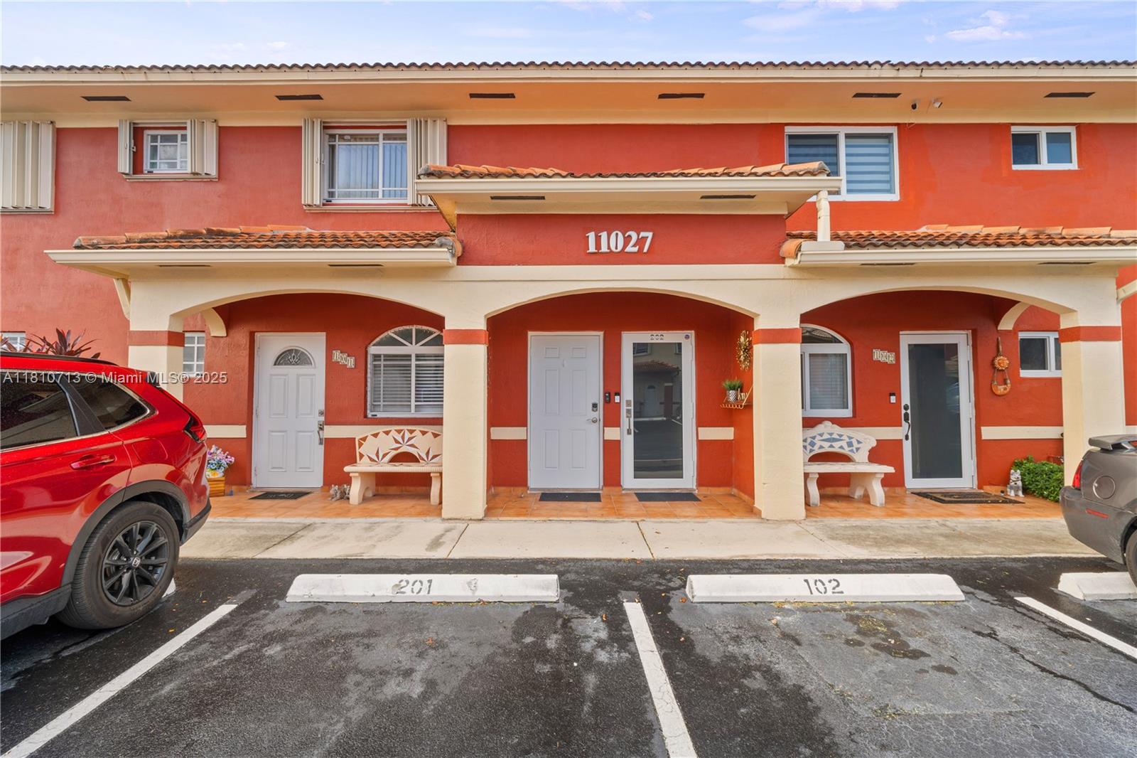 11027 Okeechobee Rd 201, Hialeah Gardens, Miami-Dade County, Florida - 2 Bedrooms  
2 Bathrooms - 