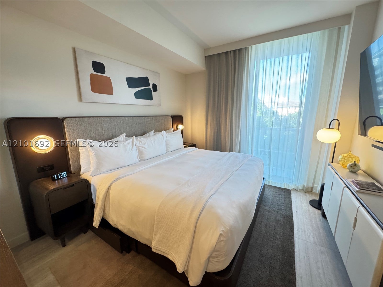 1611 SW 2 ave 313