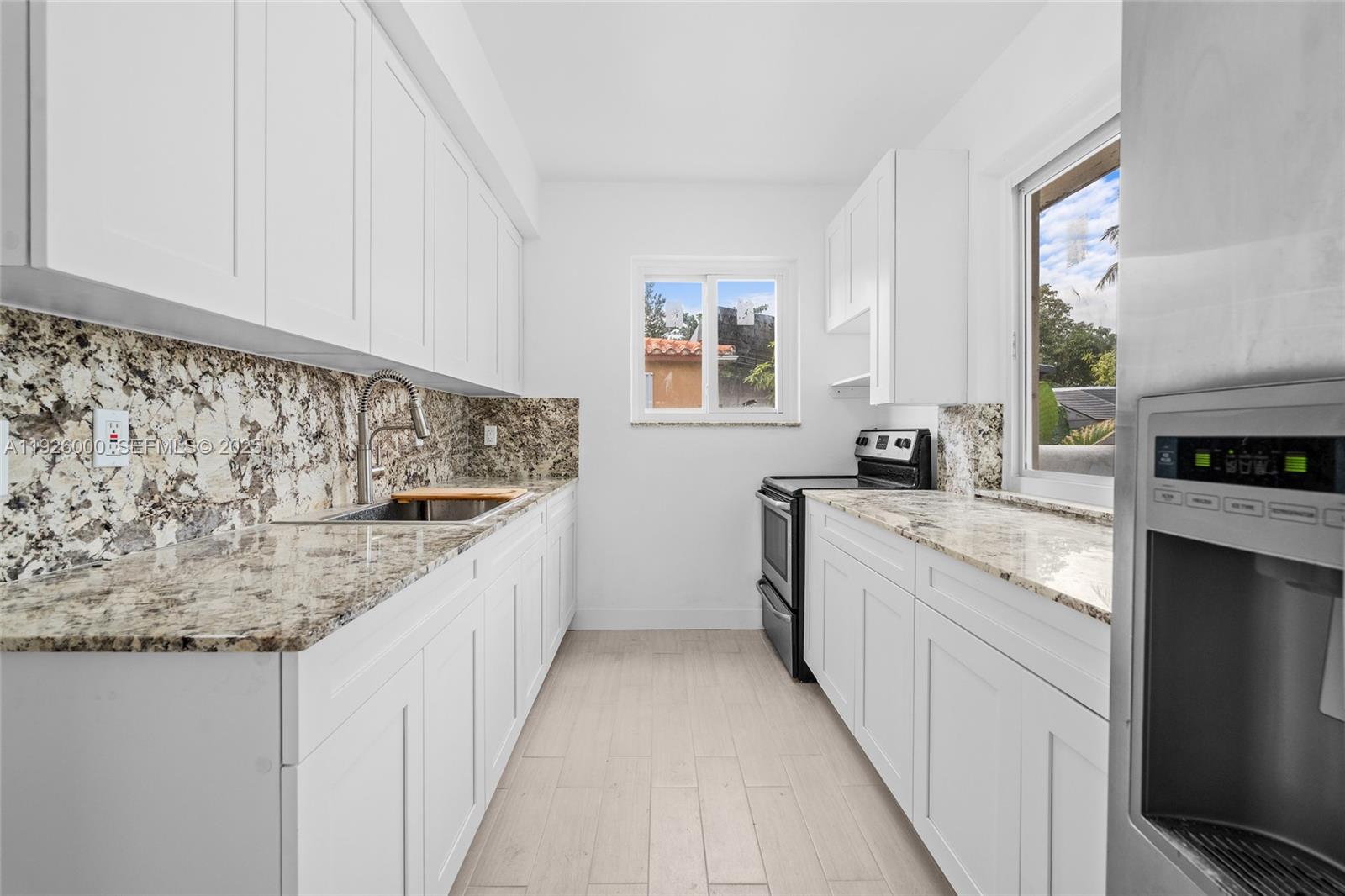 REV PLAT OF BRANDON PARK - Residential Income