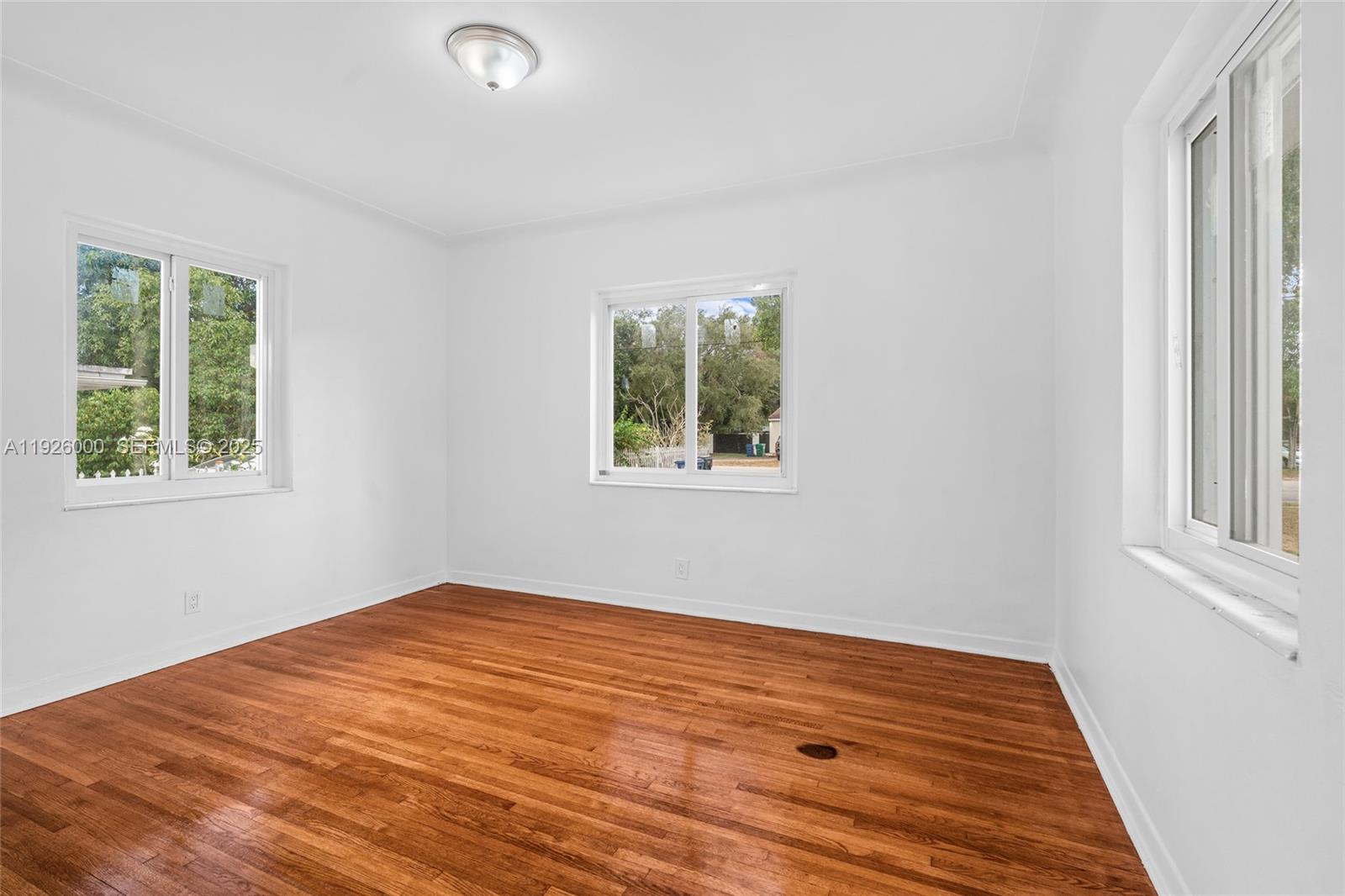 REV PLAT OF BRANDON PARK - Residential Income