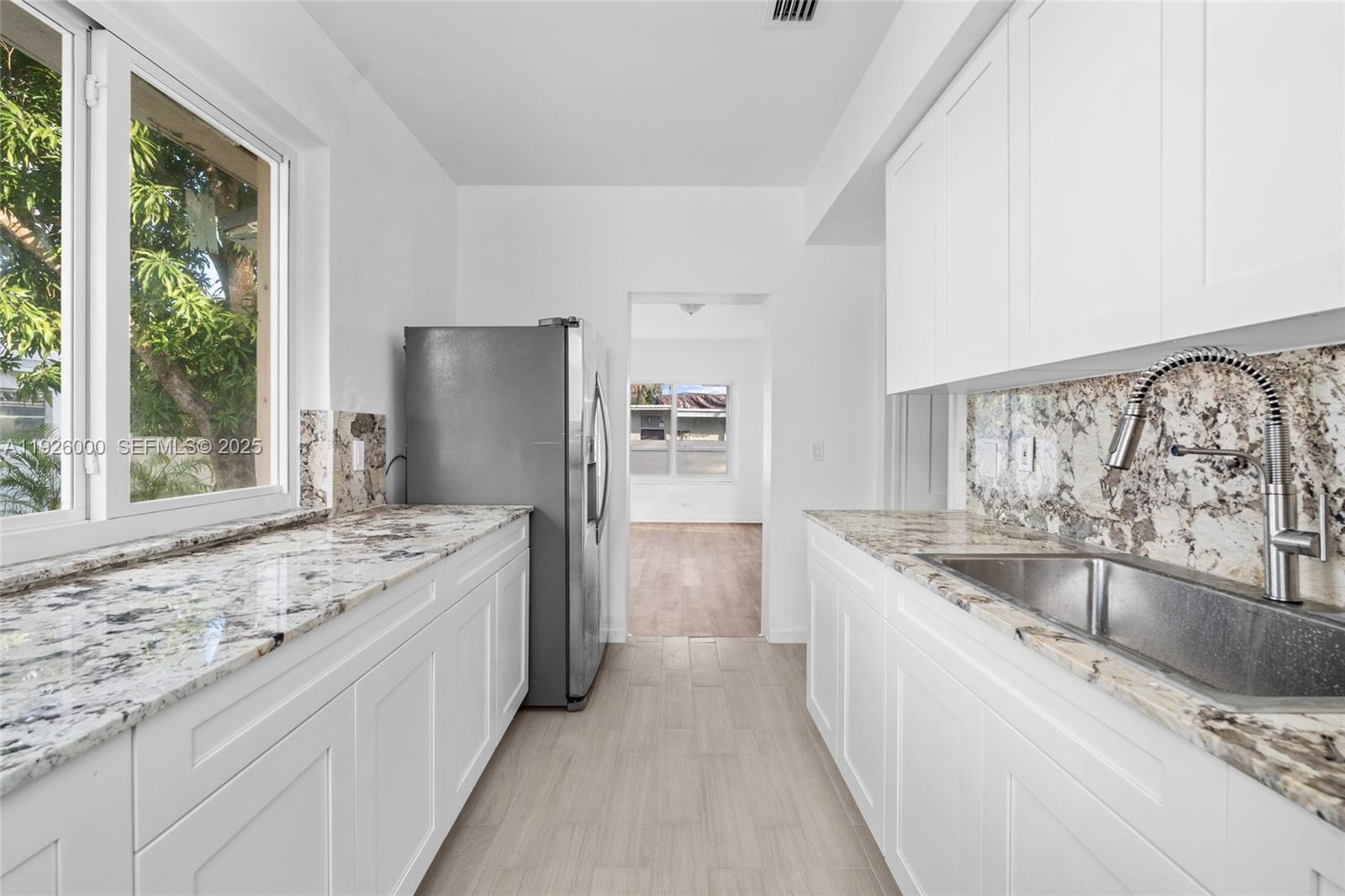 REV PLAT OF BRANDON PARK - Residential Income