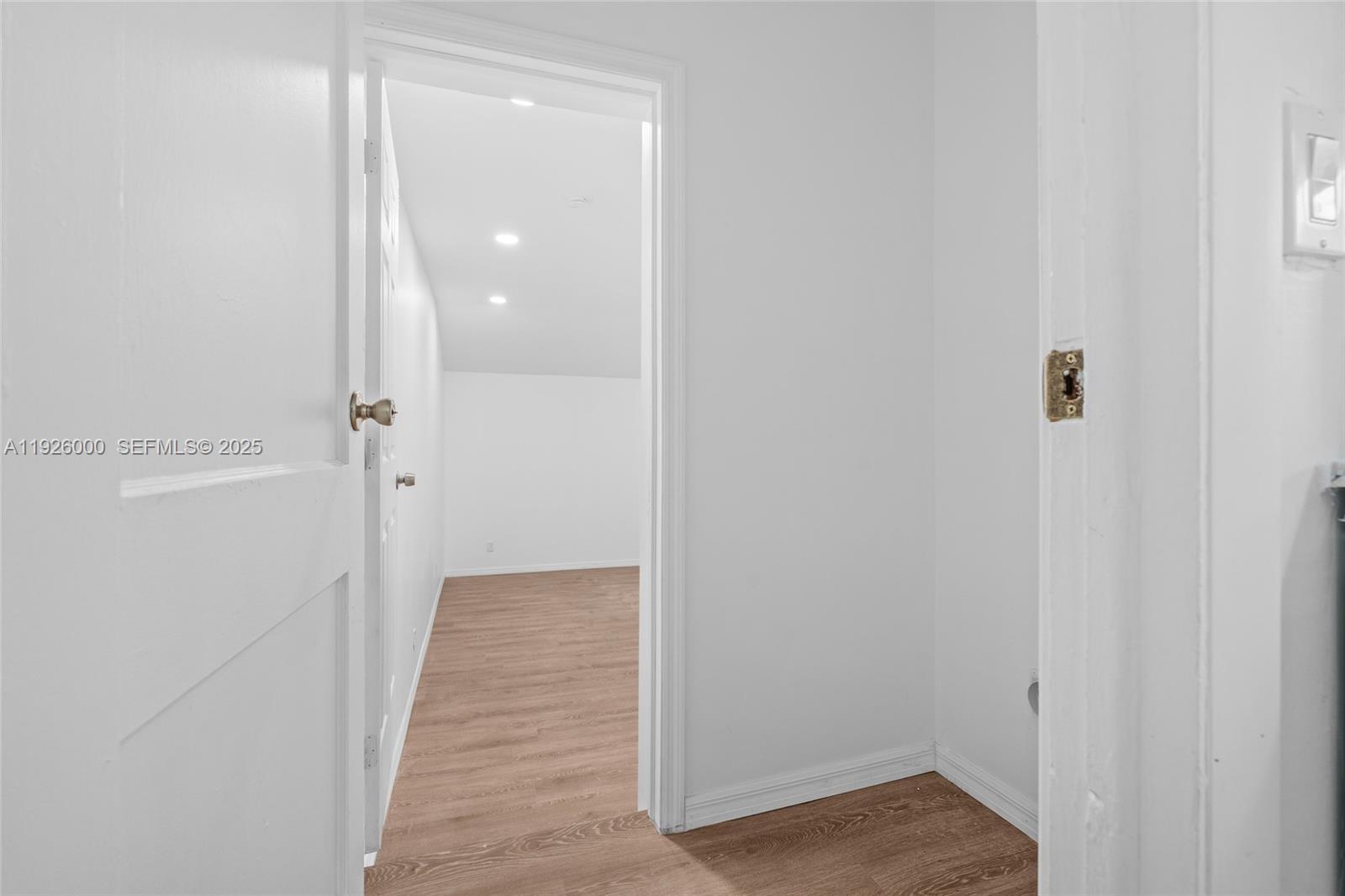 REV PLAT OF BRANDON PARK - Residential Income