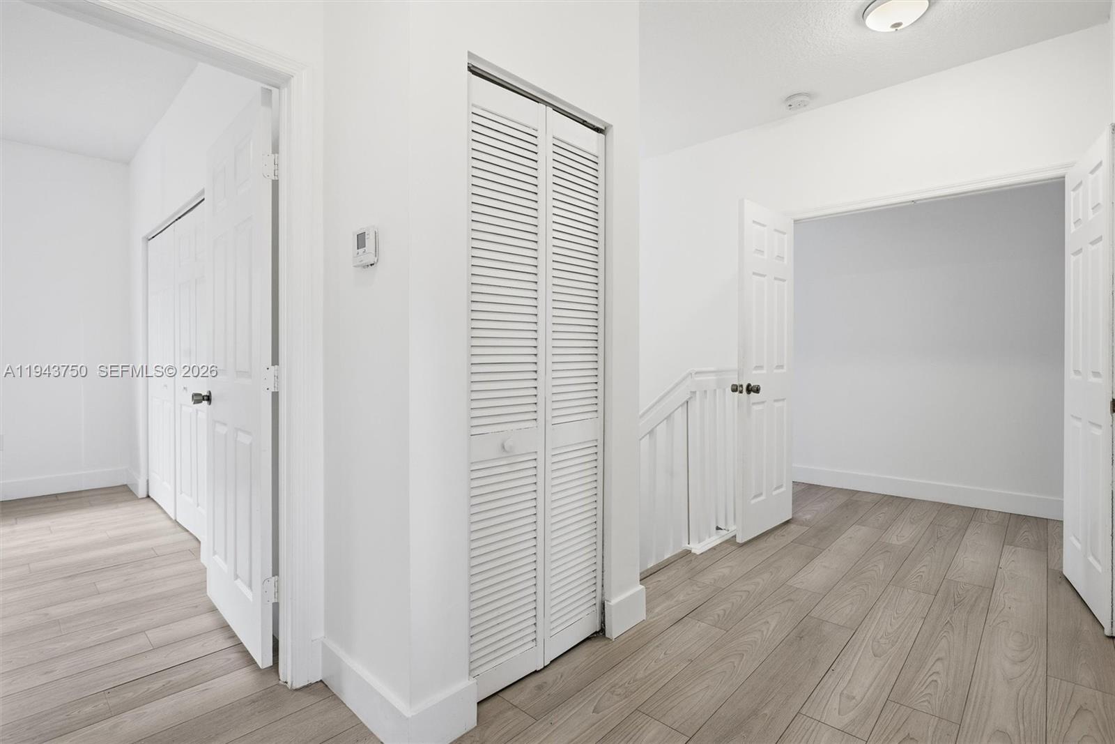 TWIN LAKE SHORES SOUTH - Residential