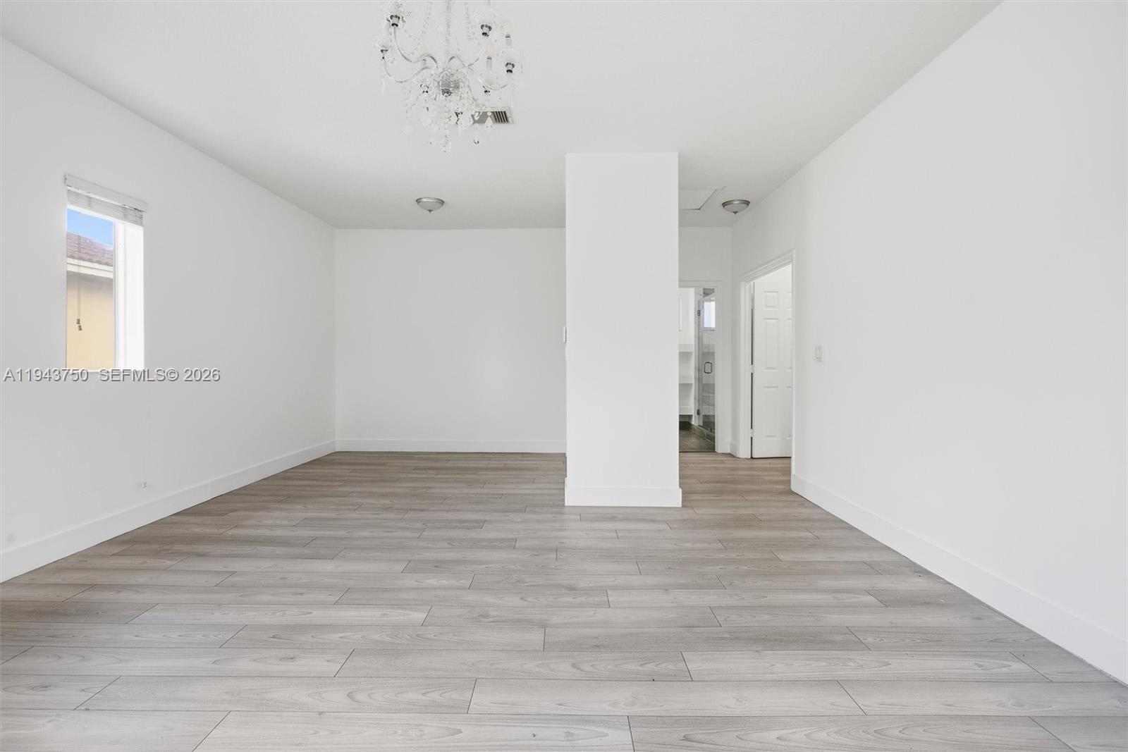 TWIN LAKE SHORES SOUTH - Residential