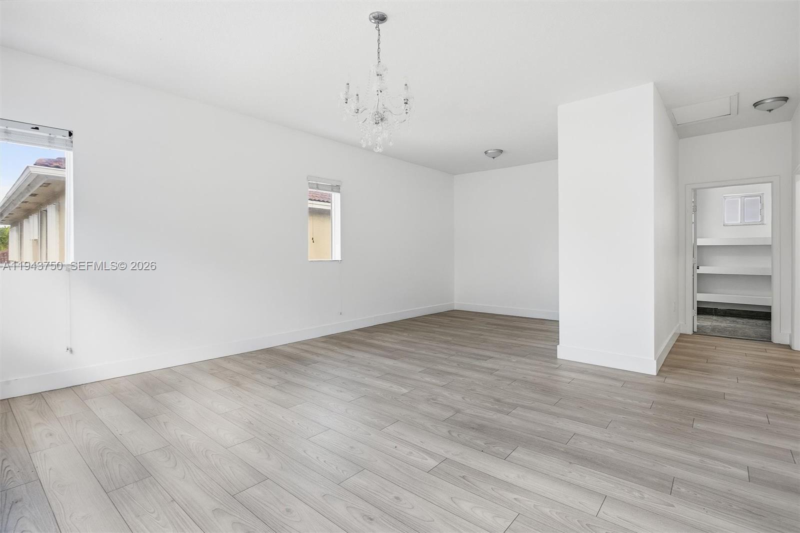 TWIN LAKE SHORES SOUTH - Residential