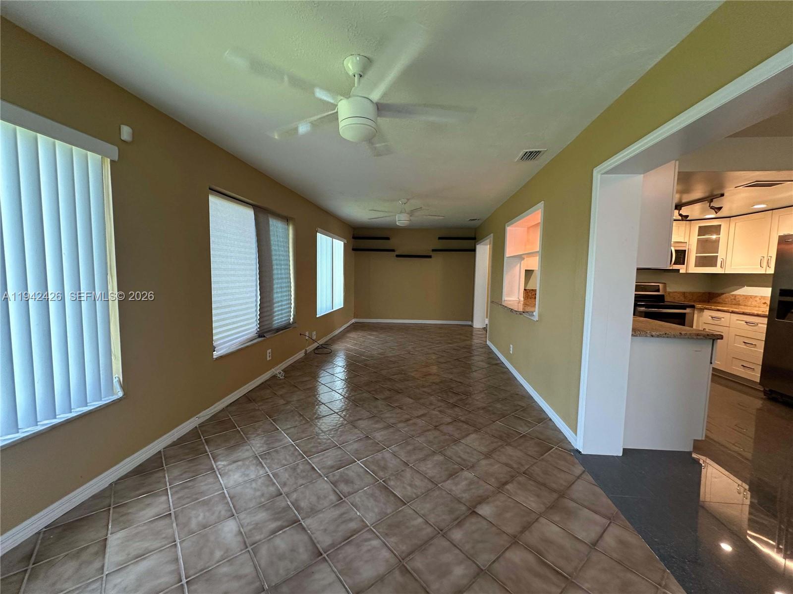 MAINLANDS OF TAMARAC LAKE - Residential