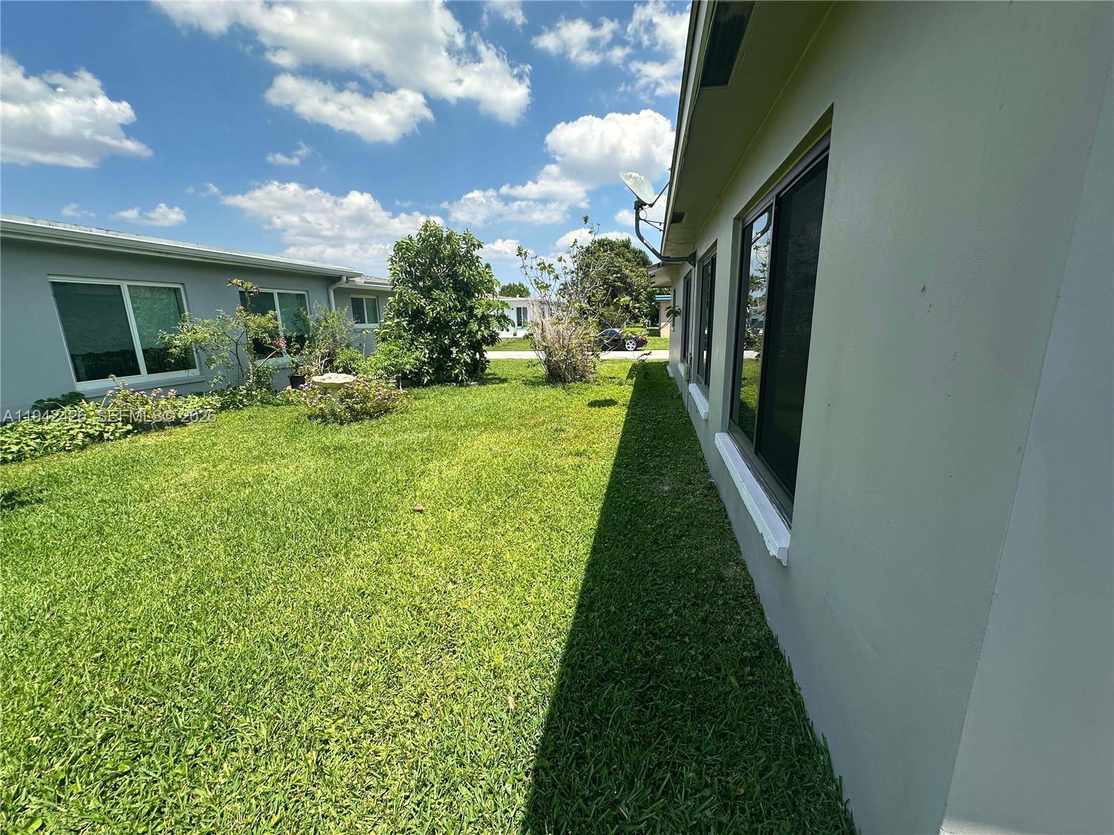 MAINLANDS OF TAMARAC LAKE - Residential