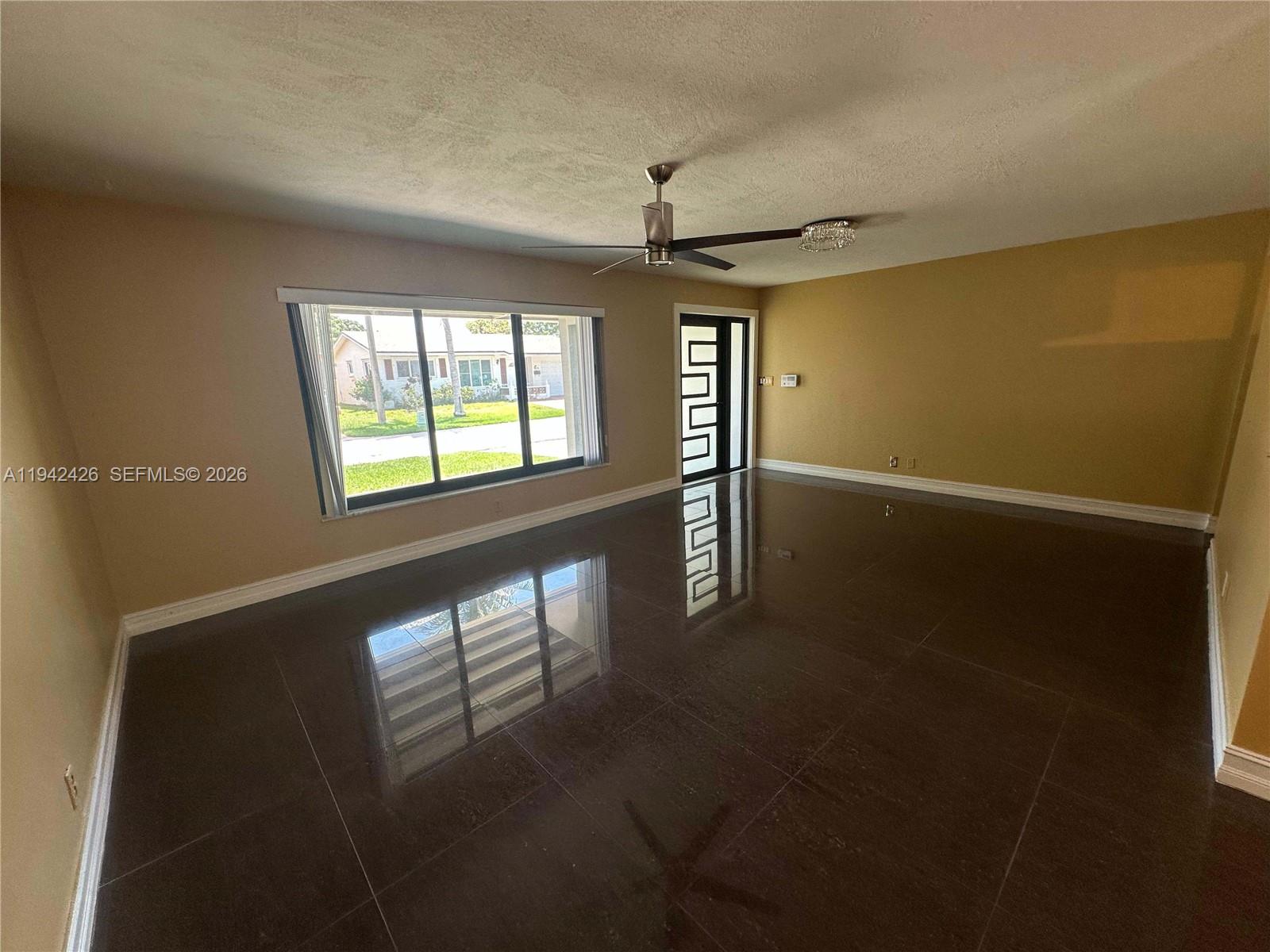 MAINLANDS OF TAMARAC LAKE - Residential