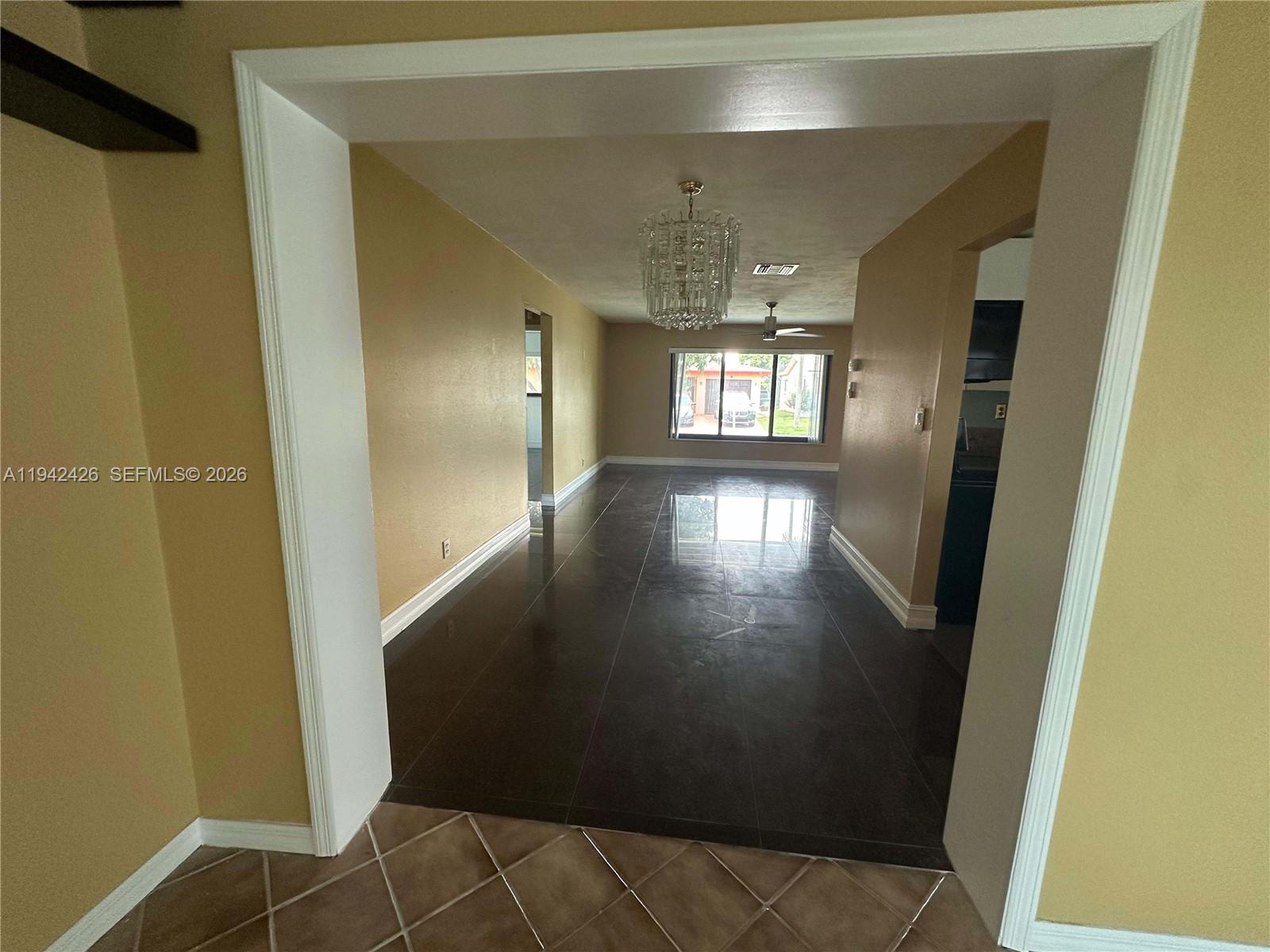 MAINLANDS OF TAMARAC LAKE - Residential