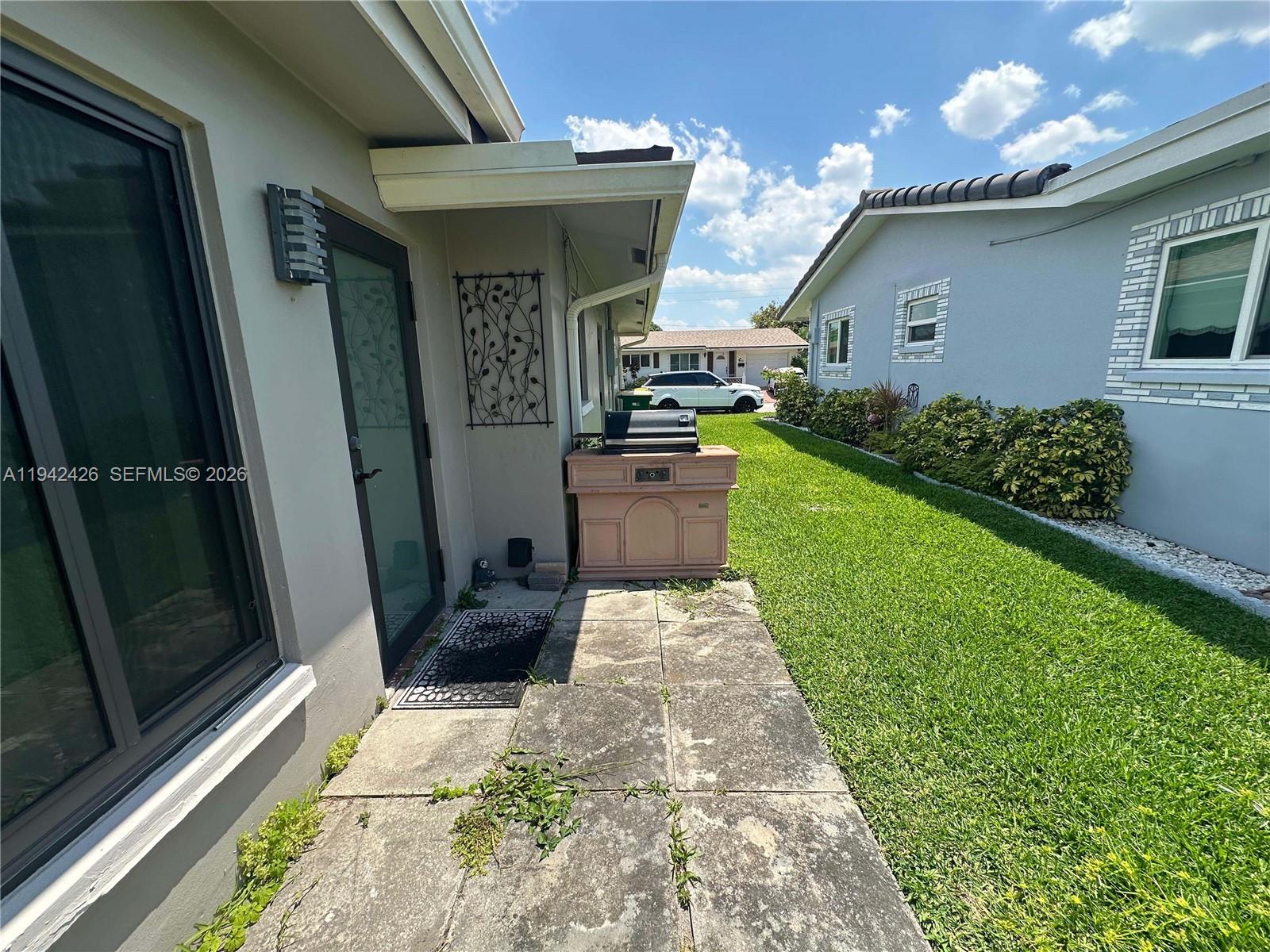 MAINLANDS OF TAMARAC LAKE - Residential