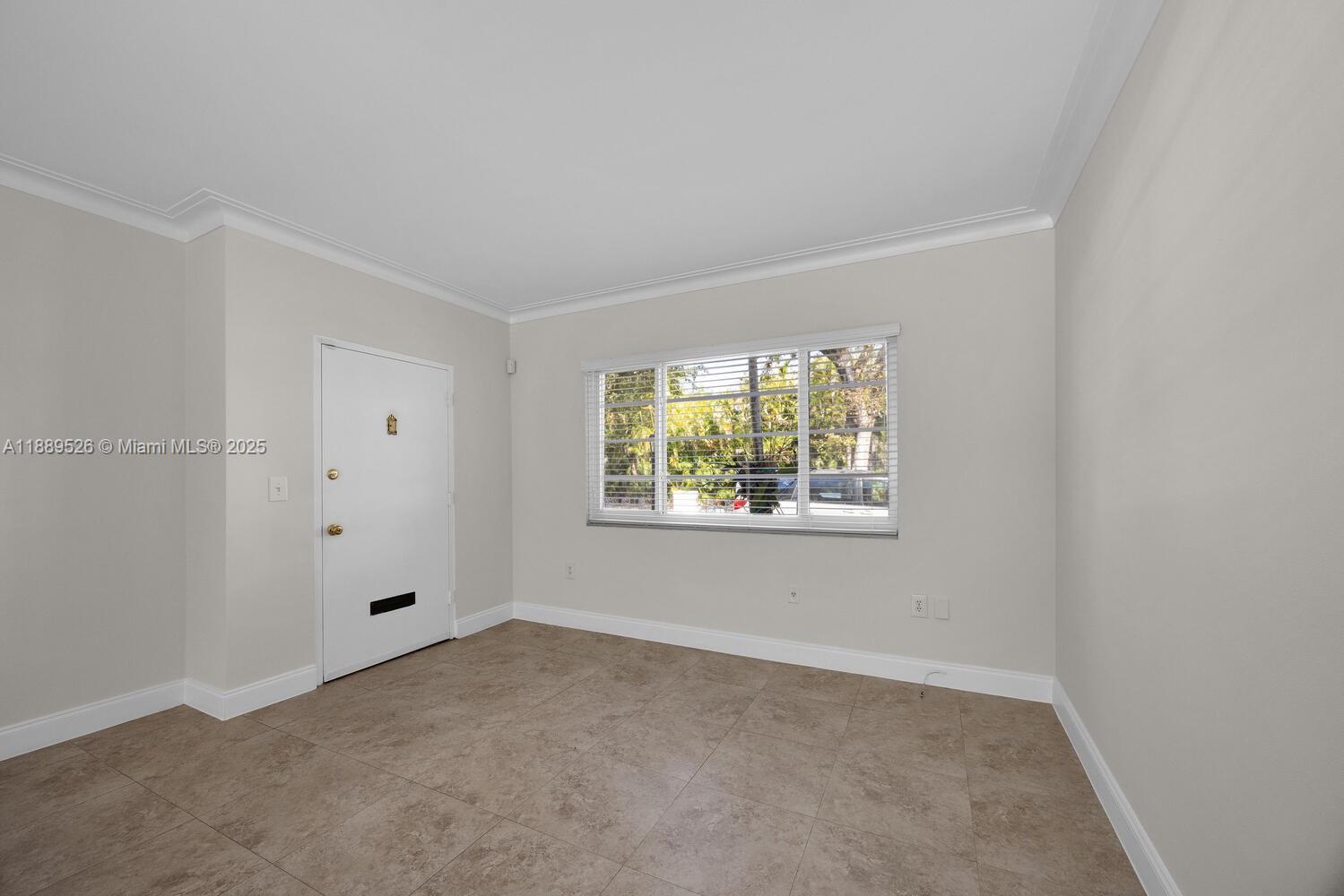 FOUNTAINVIEW MANOR CONDO - Residential Lease