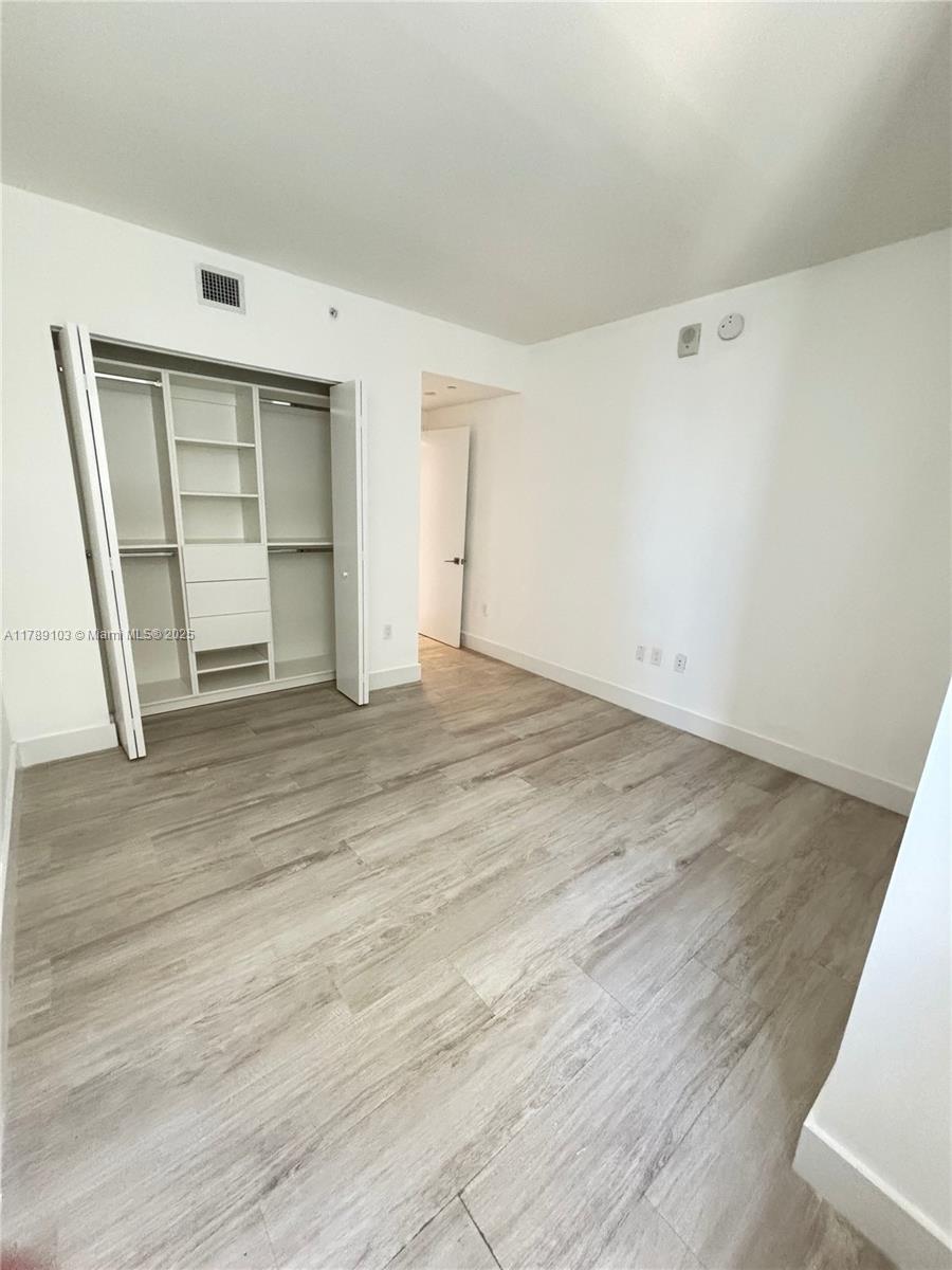 3401 MIDTOWN CONDO - Residential Lease
