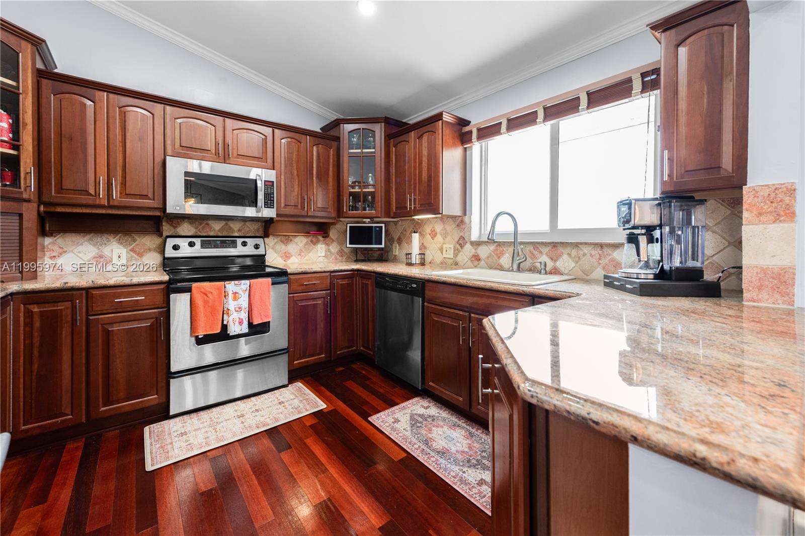 KING ROBERT - Residential Lease