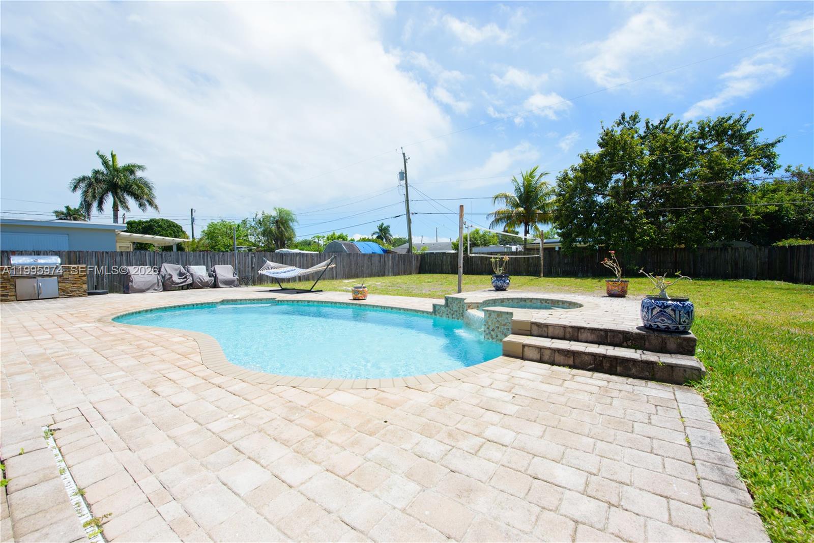 KING ROBERT - Residential Lease