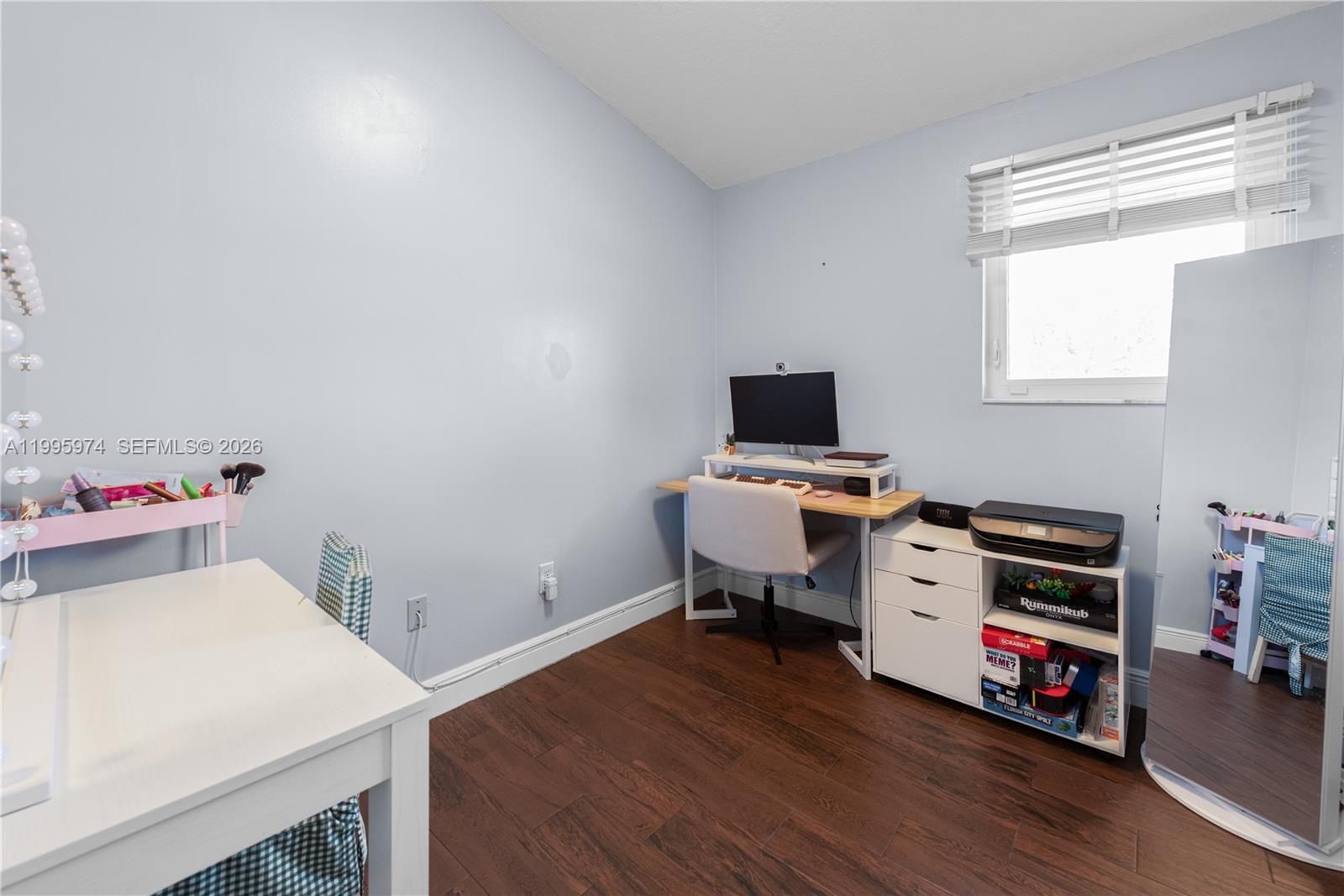 KING ROBERT - Residential Lease