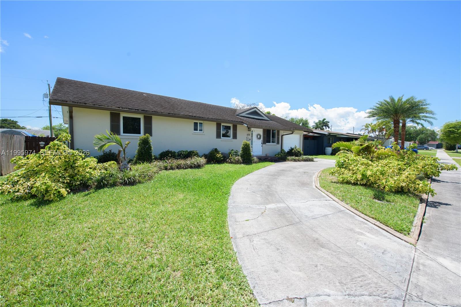 KING ROBERT - Residential Lease