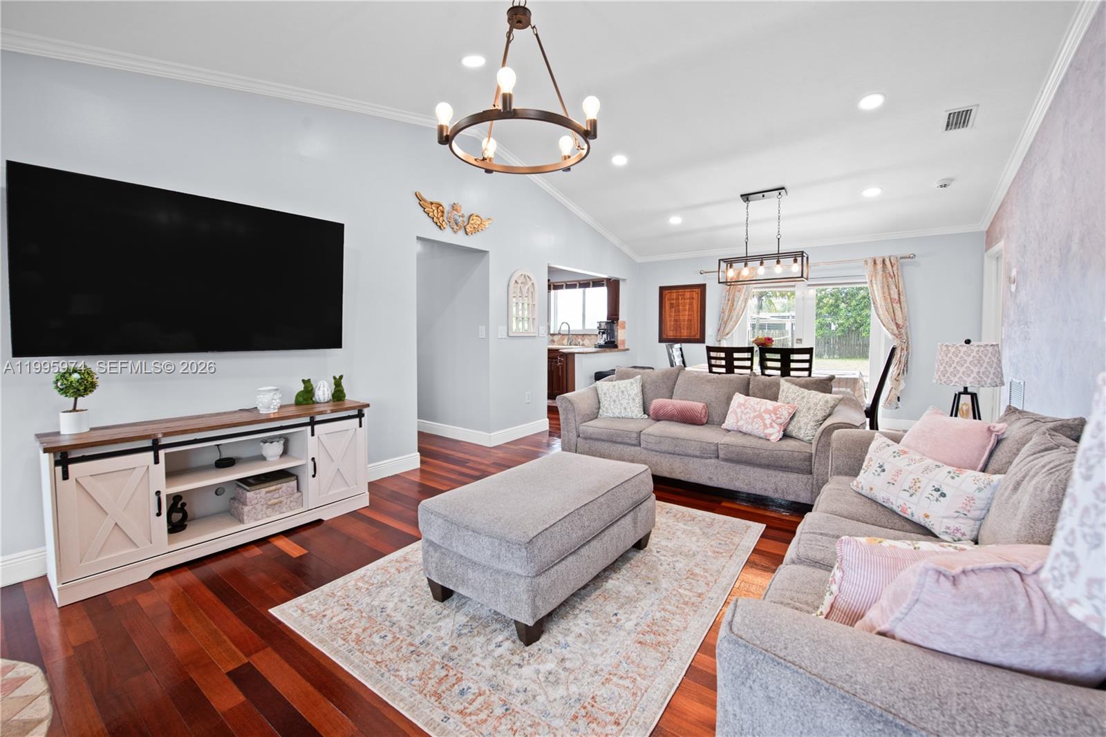 KING ROBERT - Residential Lease