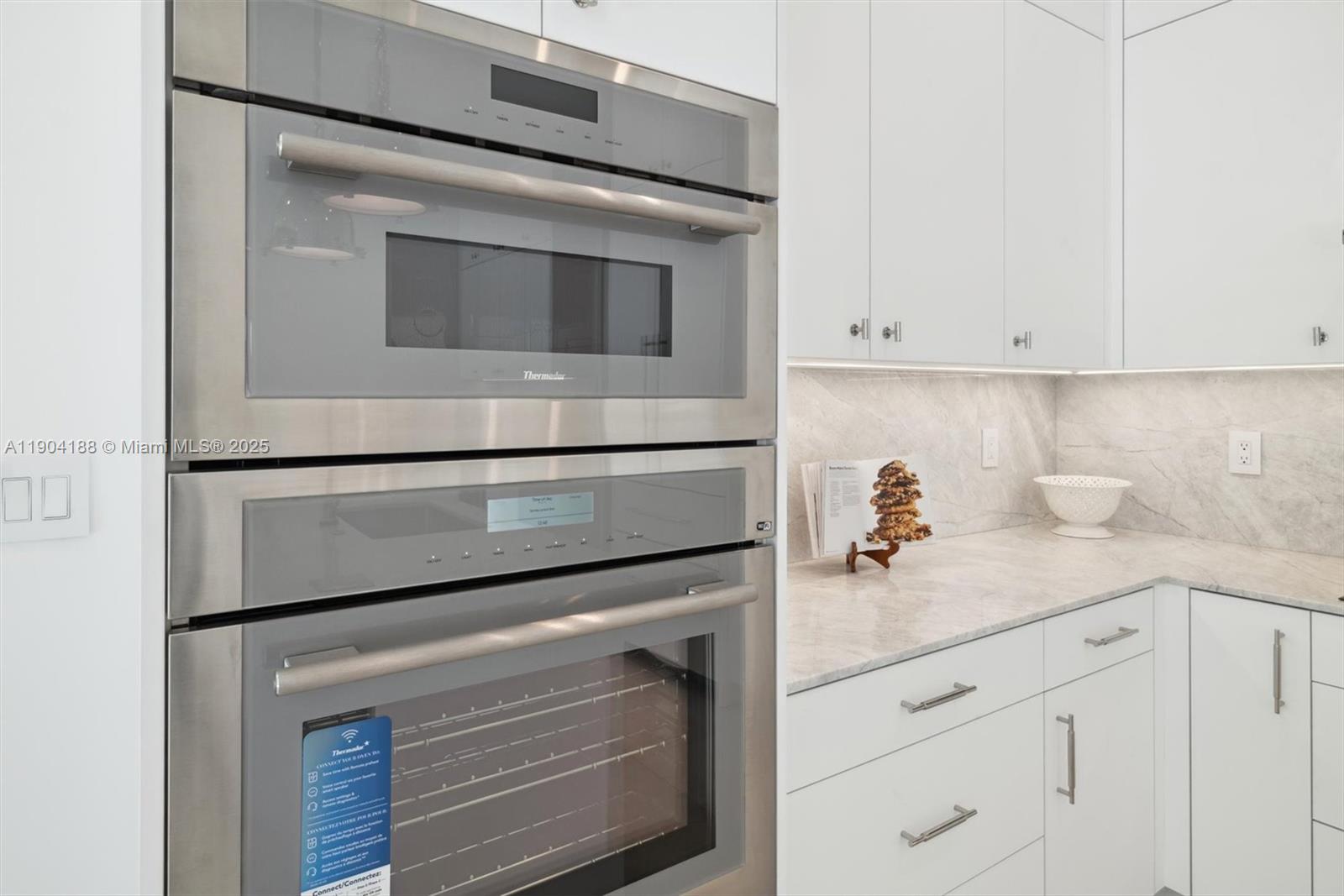 BLUE WATER BEACH - Residential