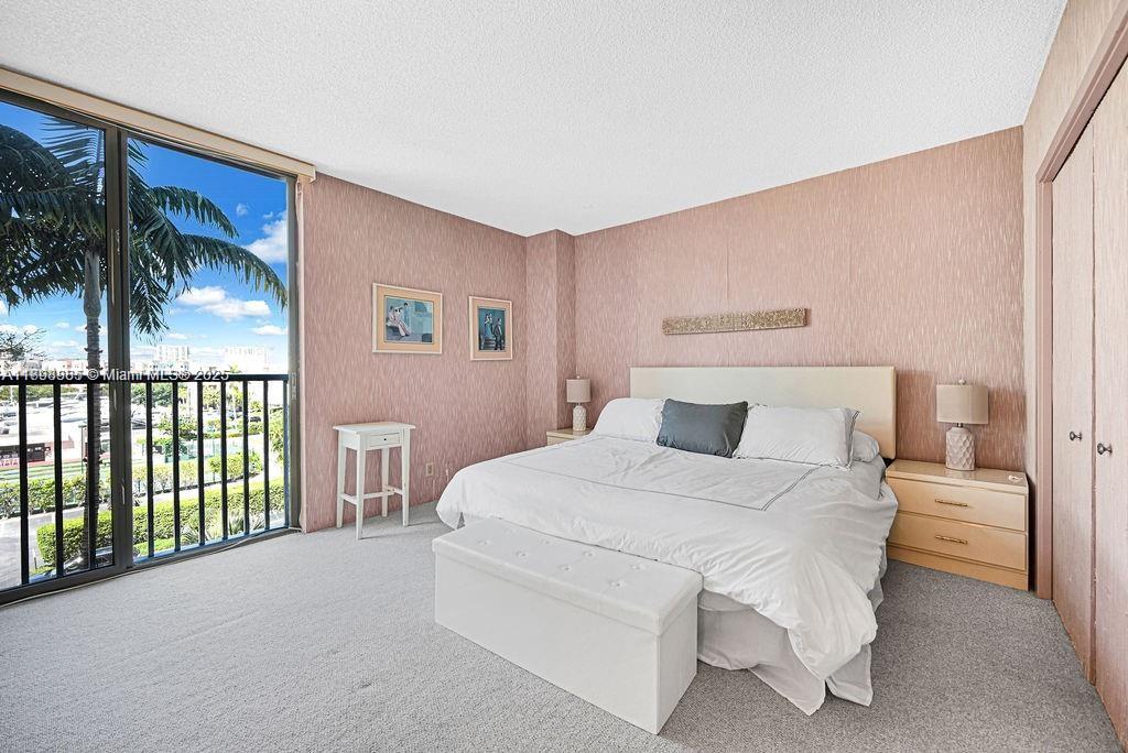 TURNBERRY ISLE CONDO - Residential