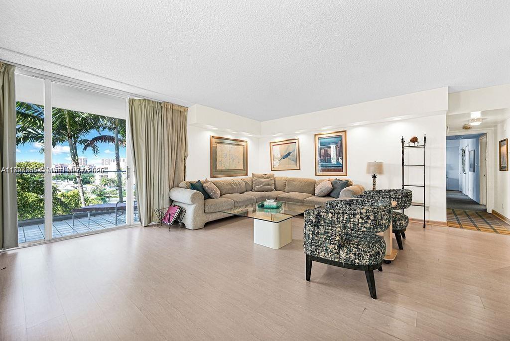 TURNBERRY ISLE CONDO - Residential