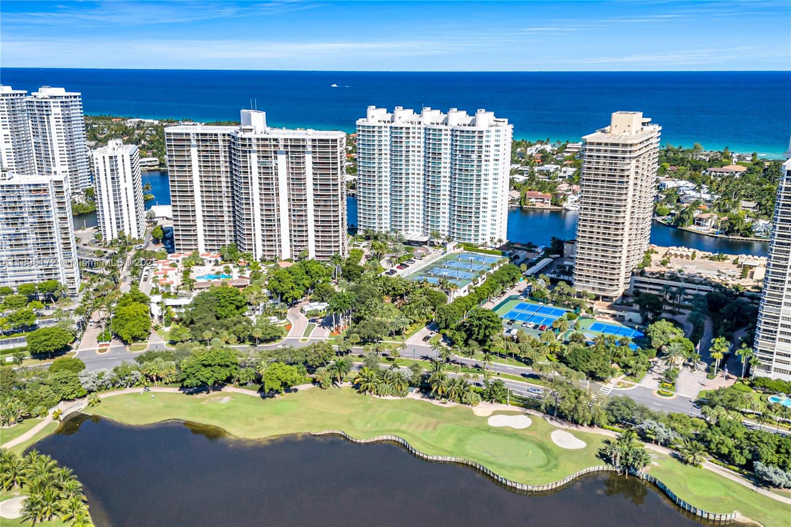 20201 E Country Club Dr 1907