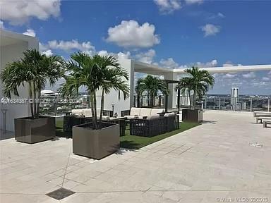 BRICKELL TEN CONDO - Residential